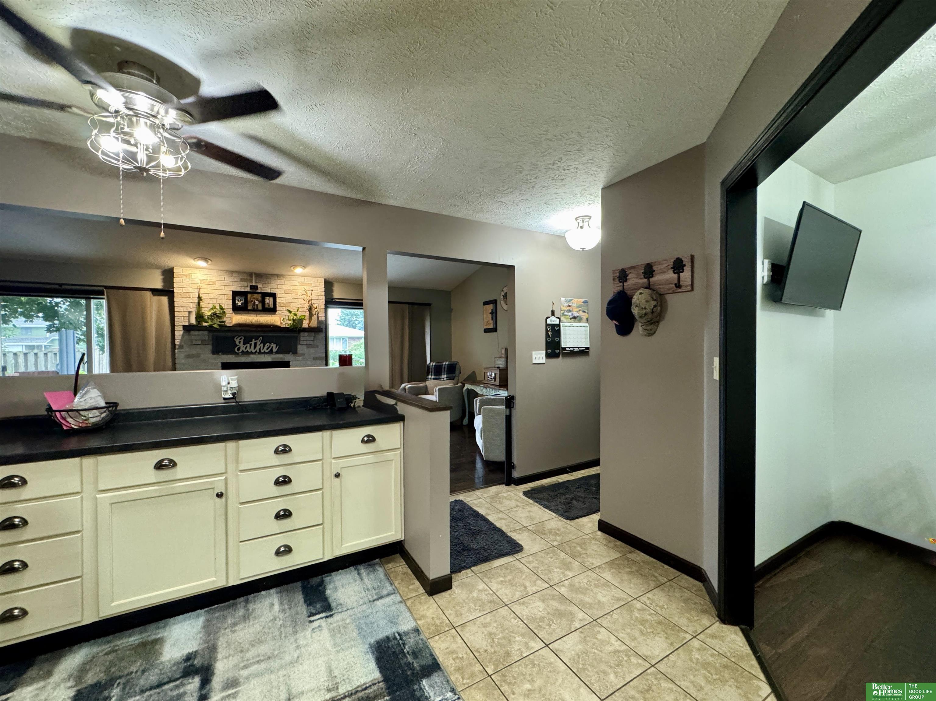 20 Eastridge Drive N