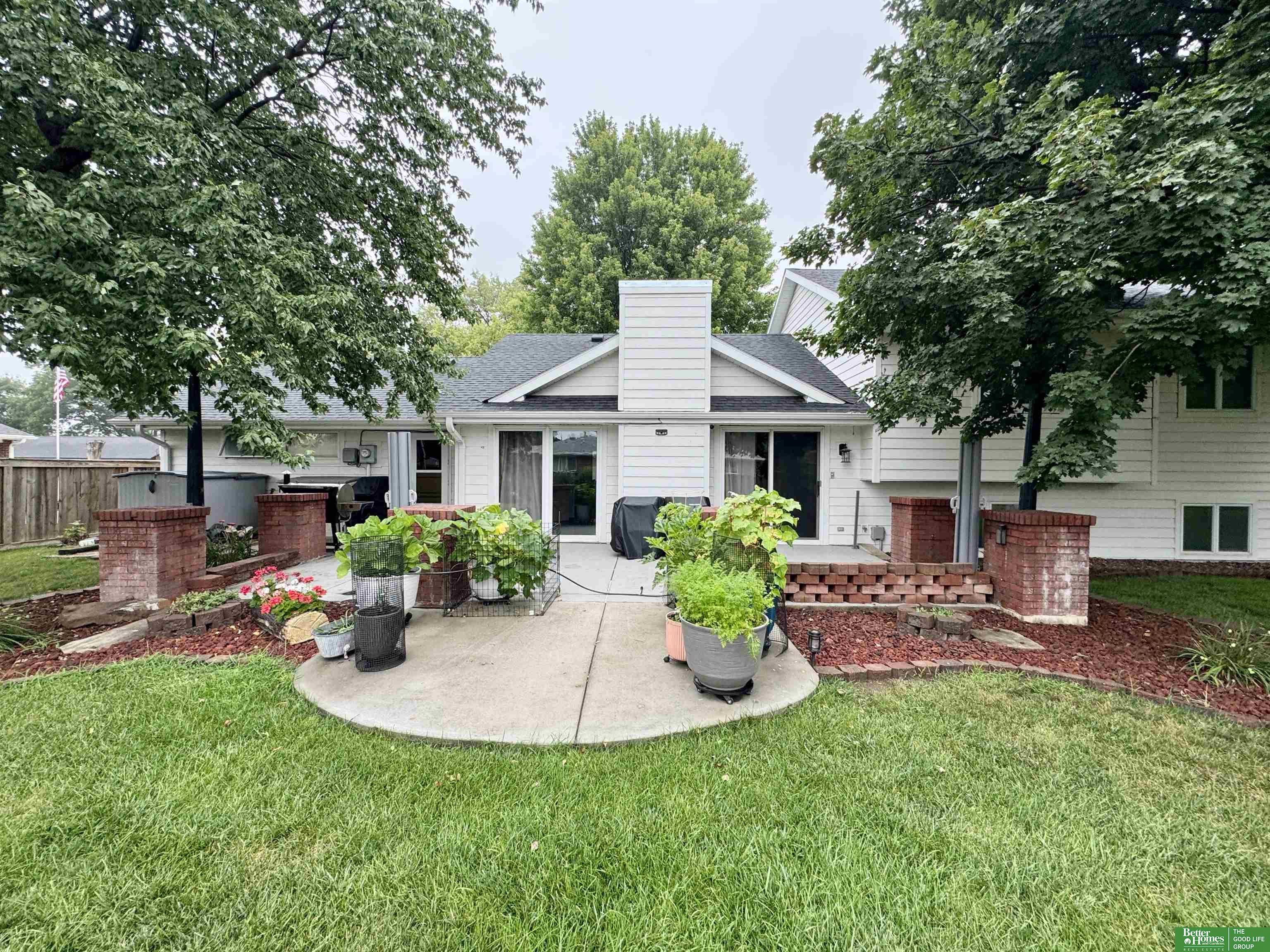 20 Eastridge Drive N