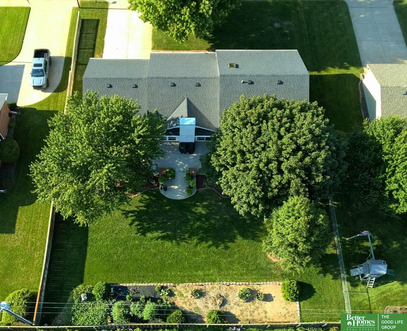 20 Eastridge Drive N