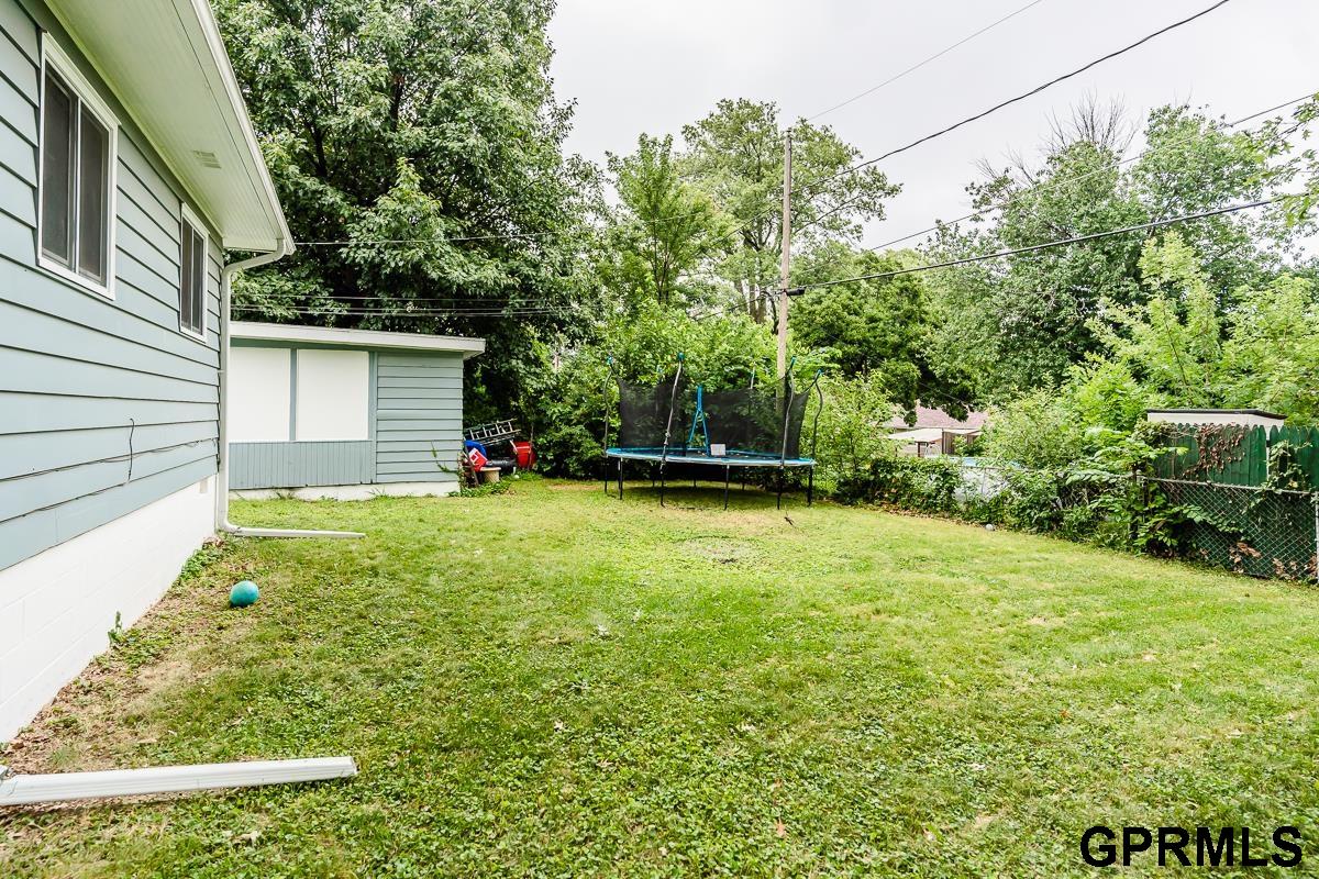 2131 S 38th Avenue