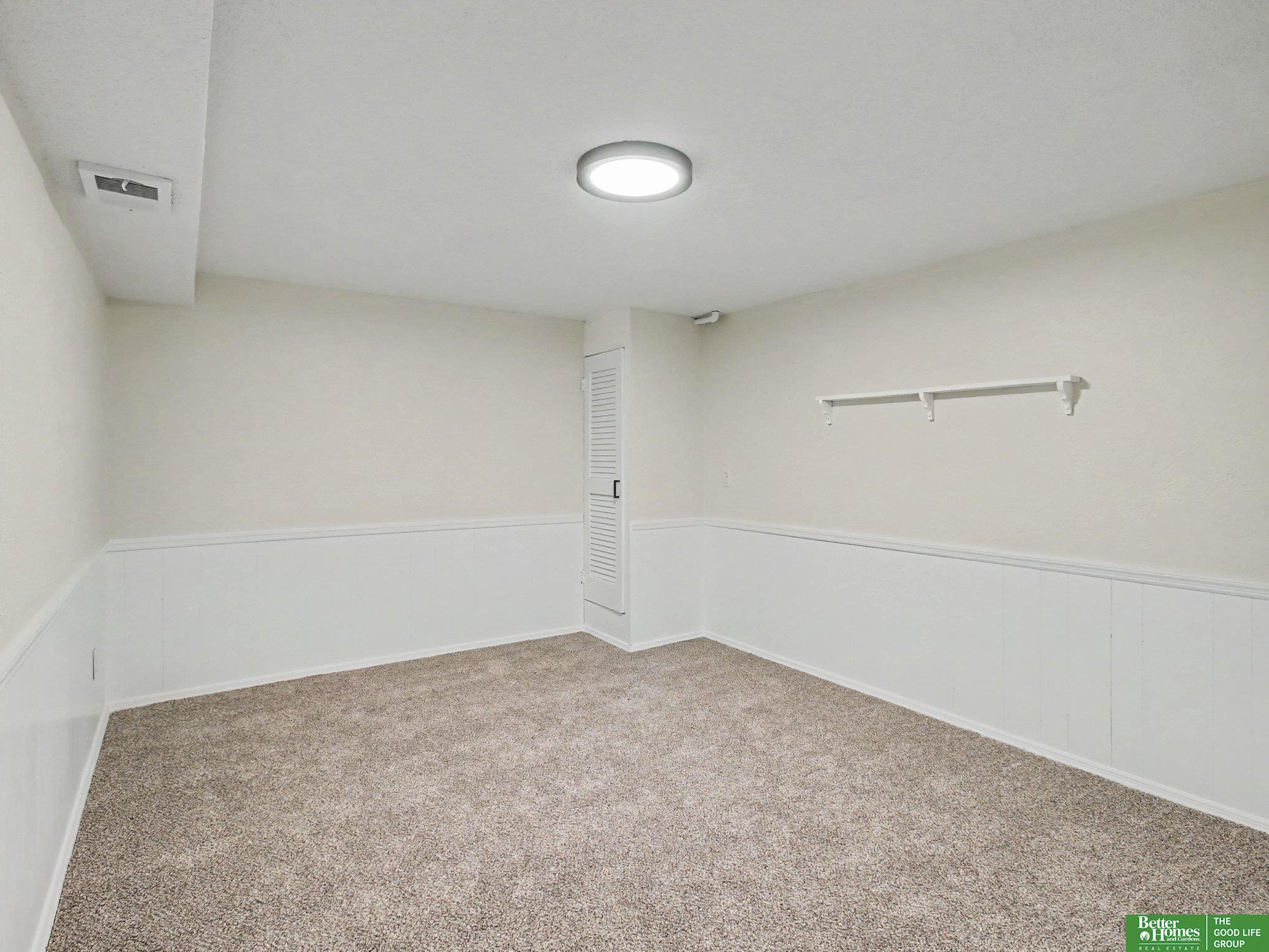 2042 N 69th Street