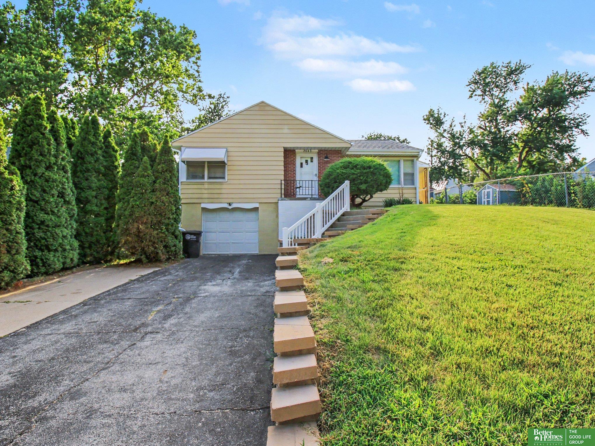 2042 N 69th Street
