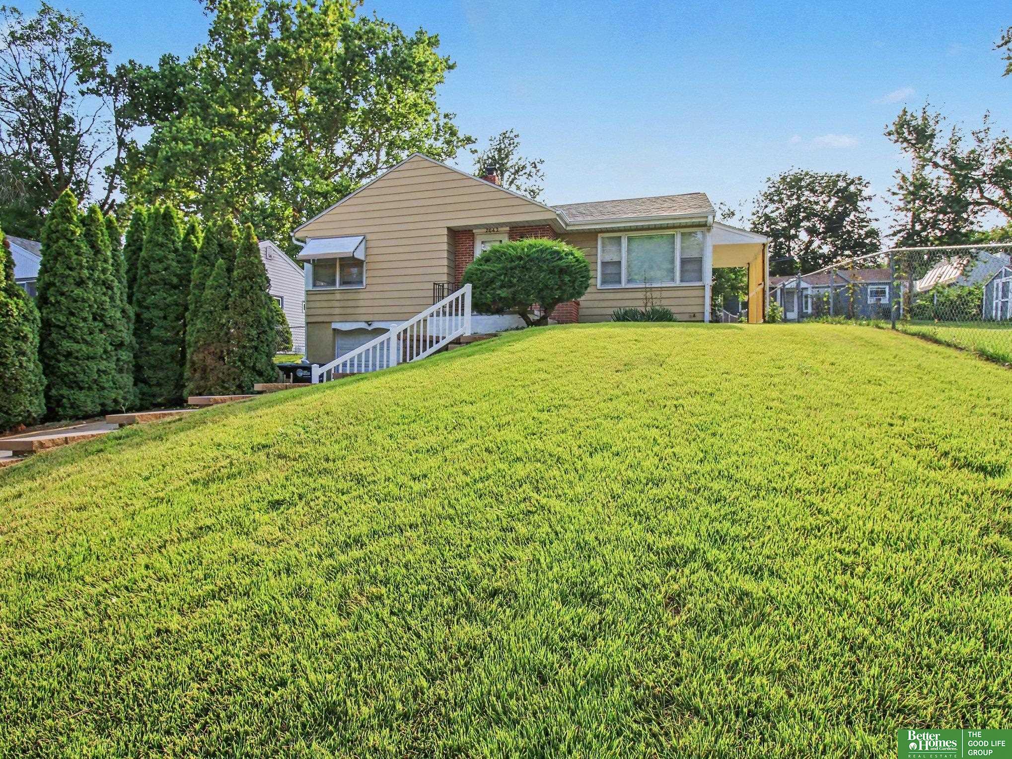 2042 N 69th Street