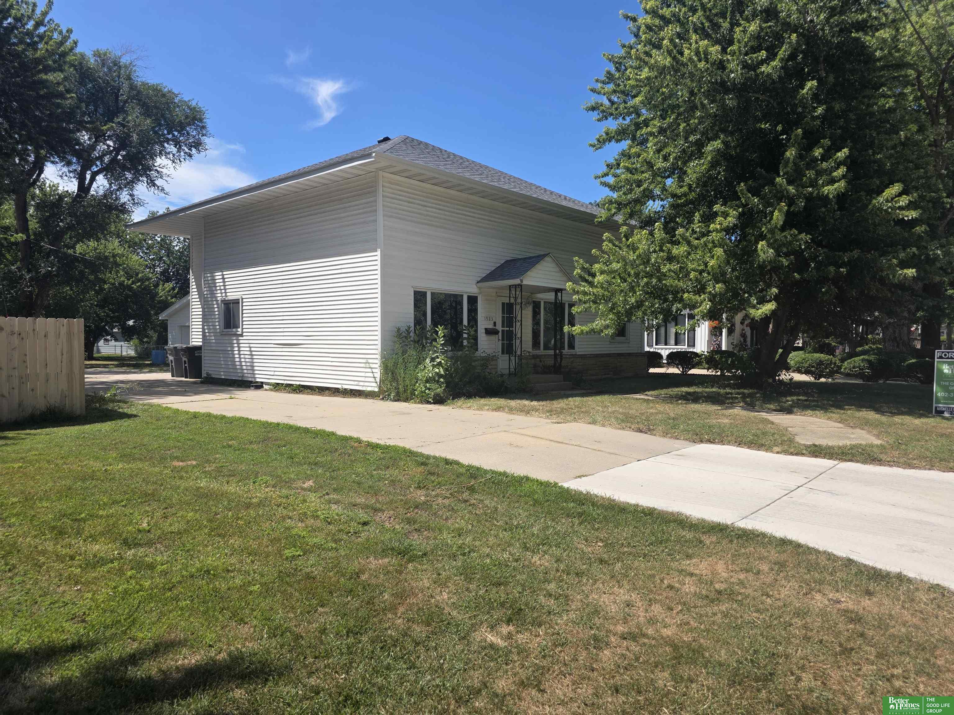 1923 N Nebraska Avenue