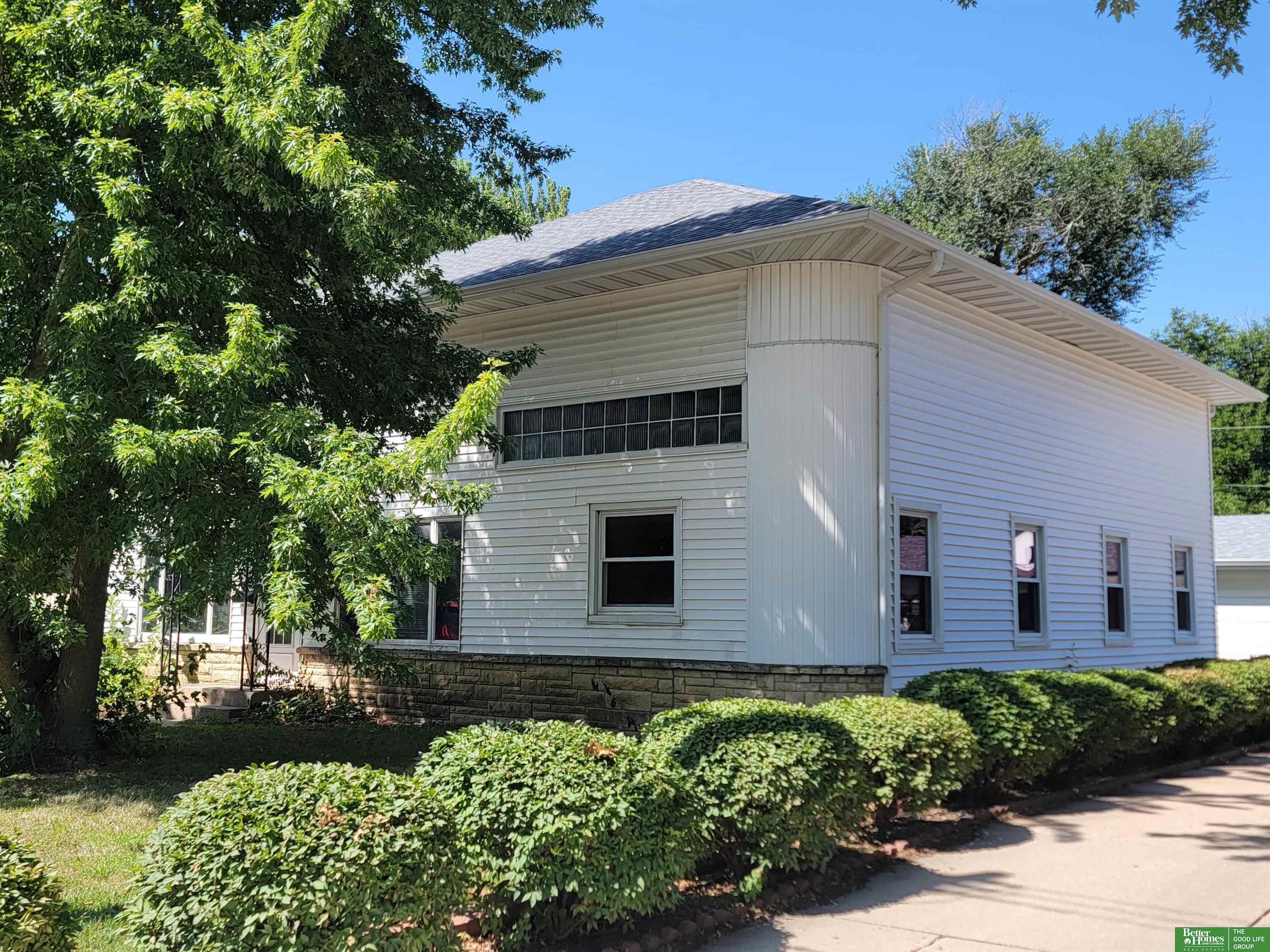 1923 N Nebraska Avenue