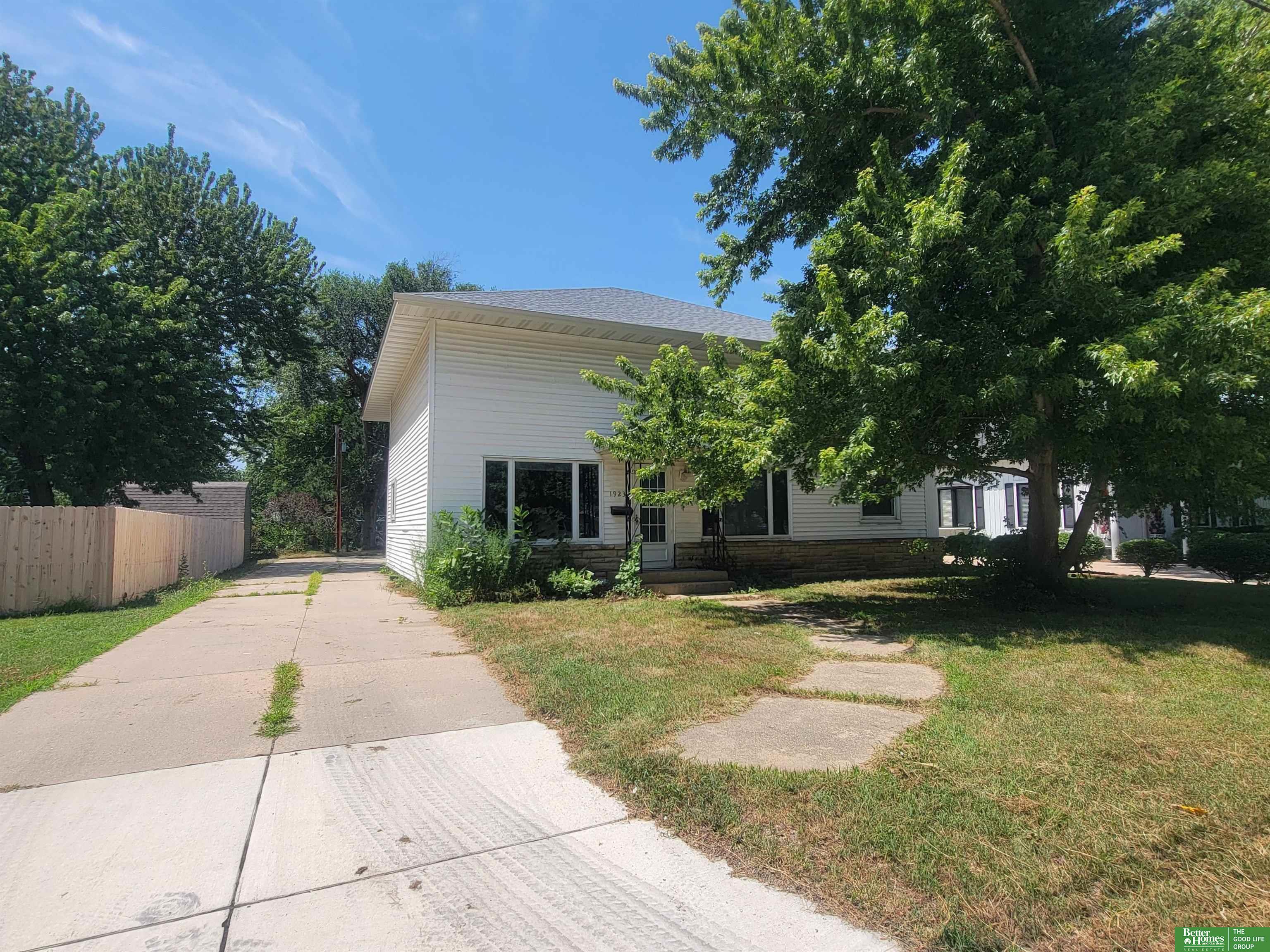 1923 N Nebraska Avenue