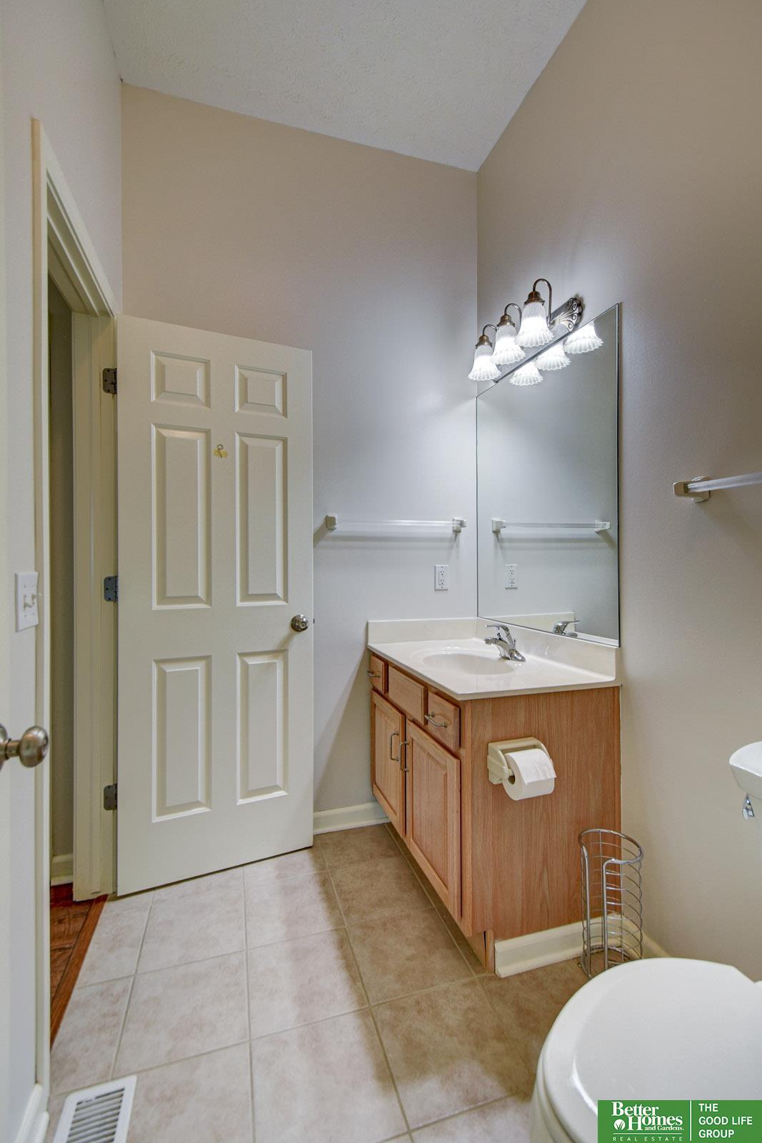 11426 Iowa Circle