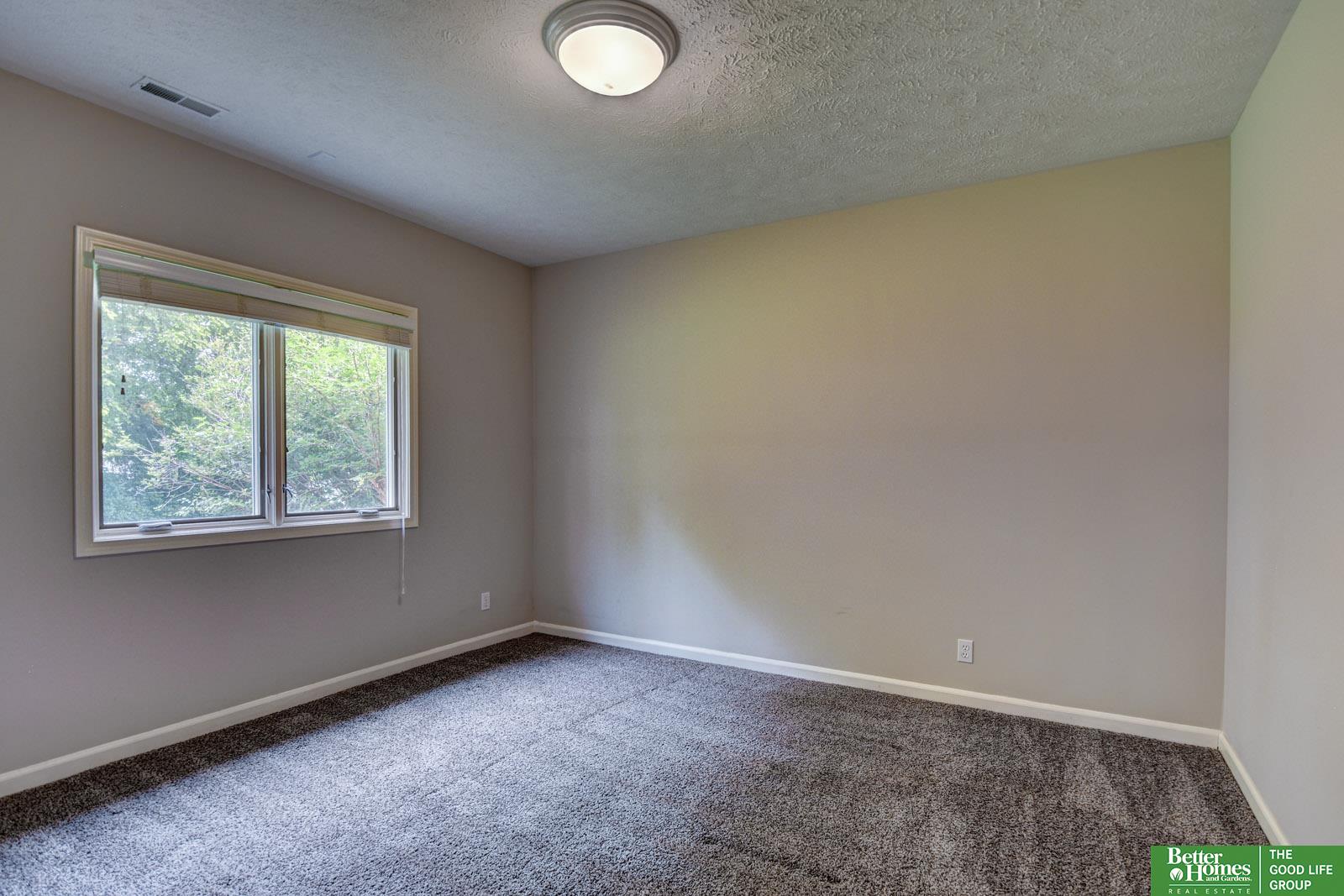 11426 Iowa Circle