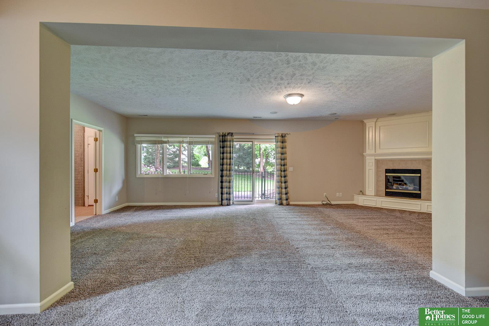 11426 Iowa Circle