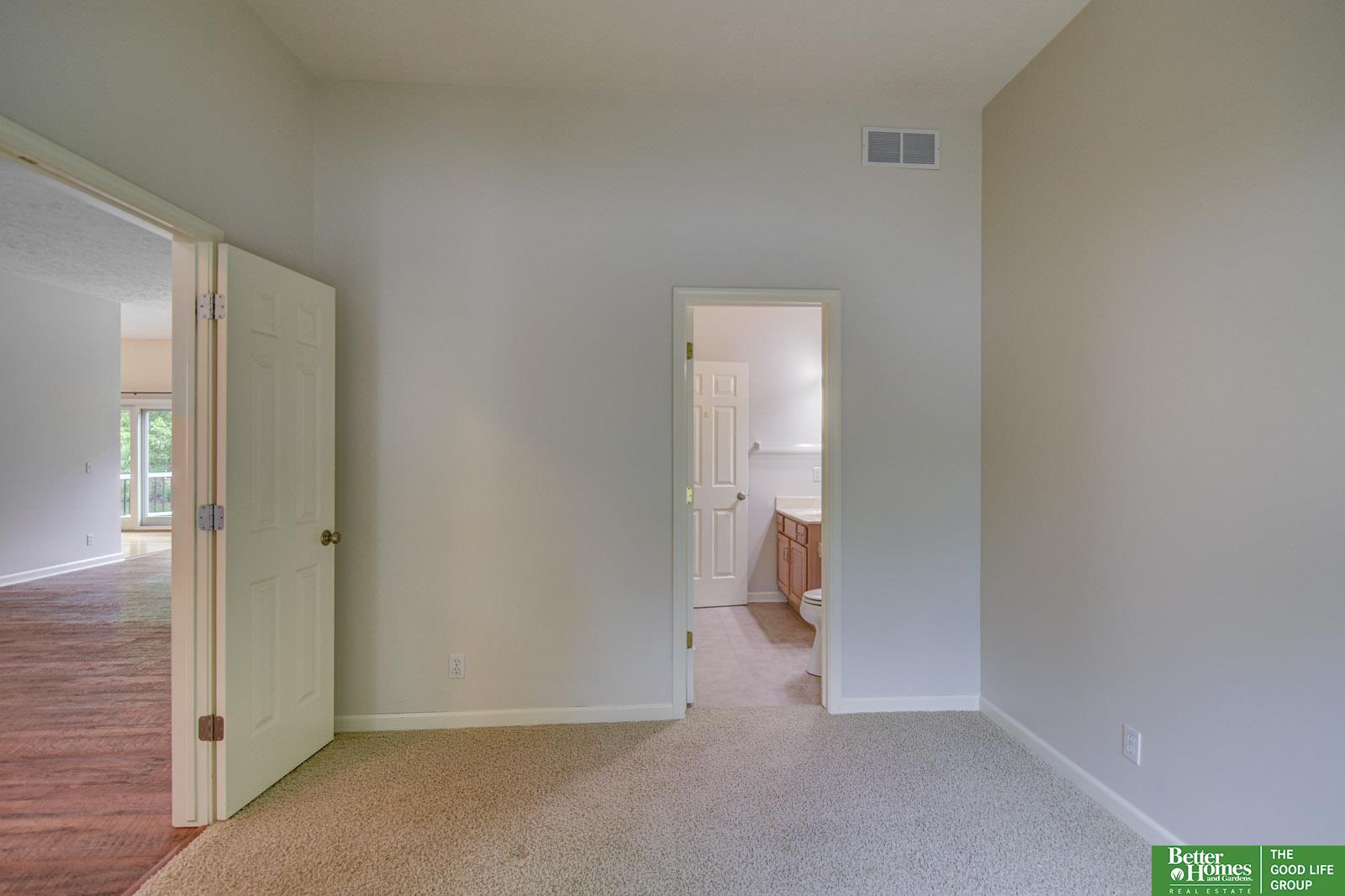 11426 Iowa Circle