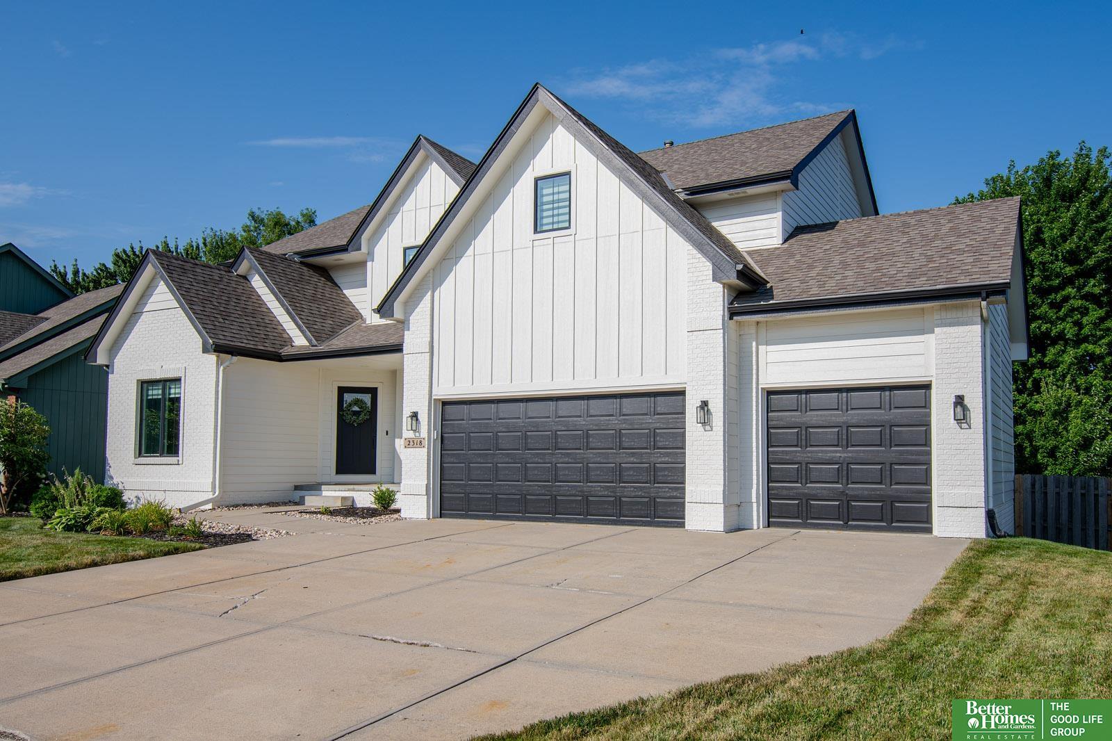 2318 S 177th Street