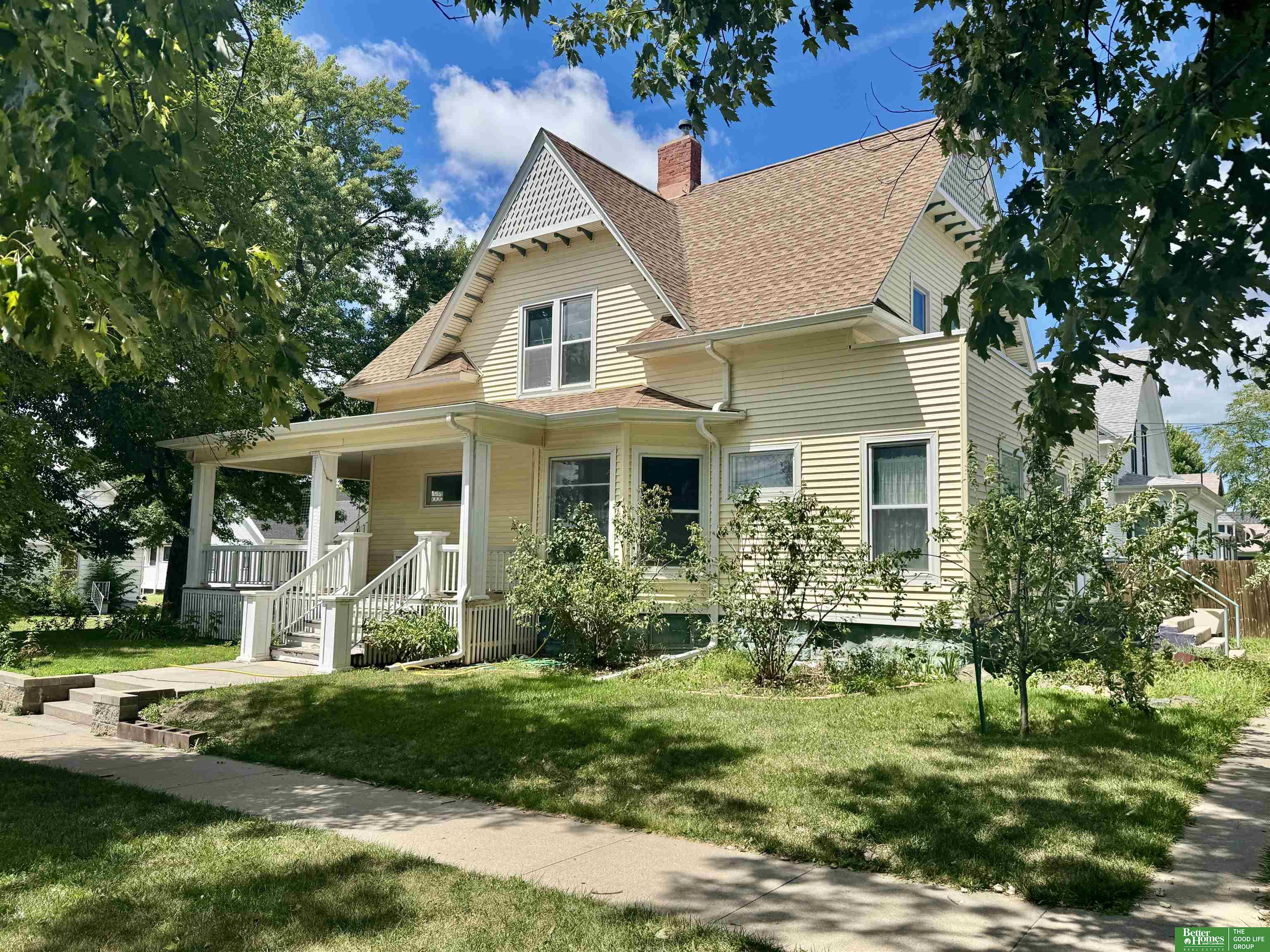 1000 N Burlington Drive