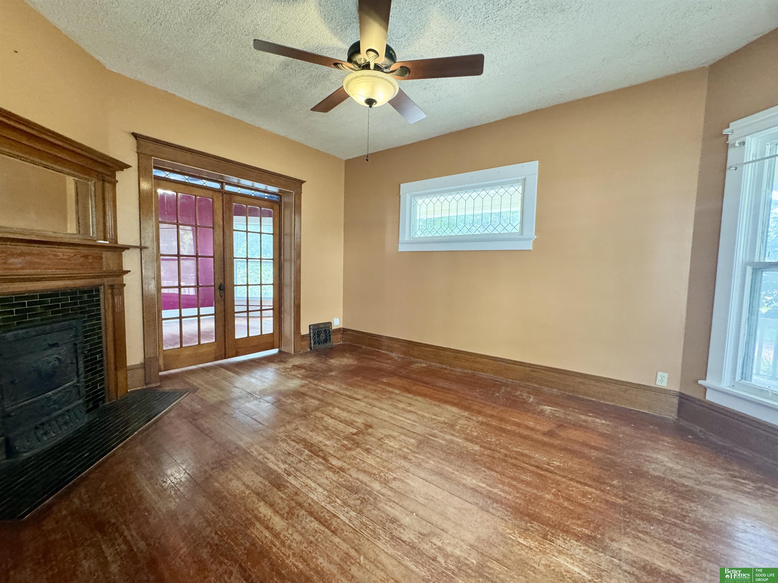 1000 N Burlington Drive