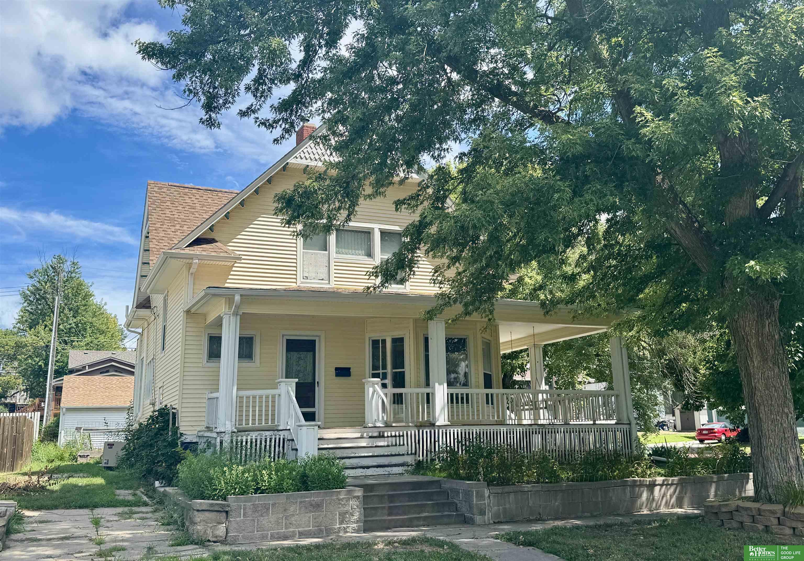 1000 N Burlington Drive