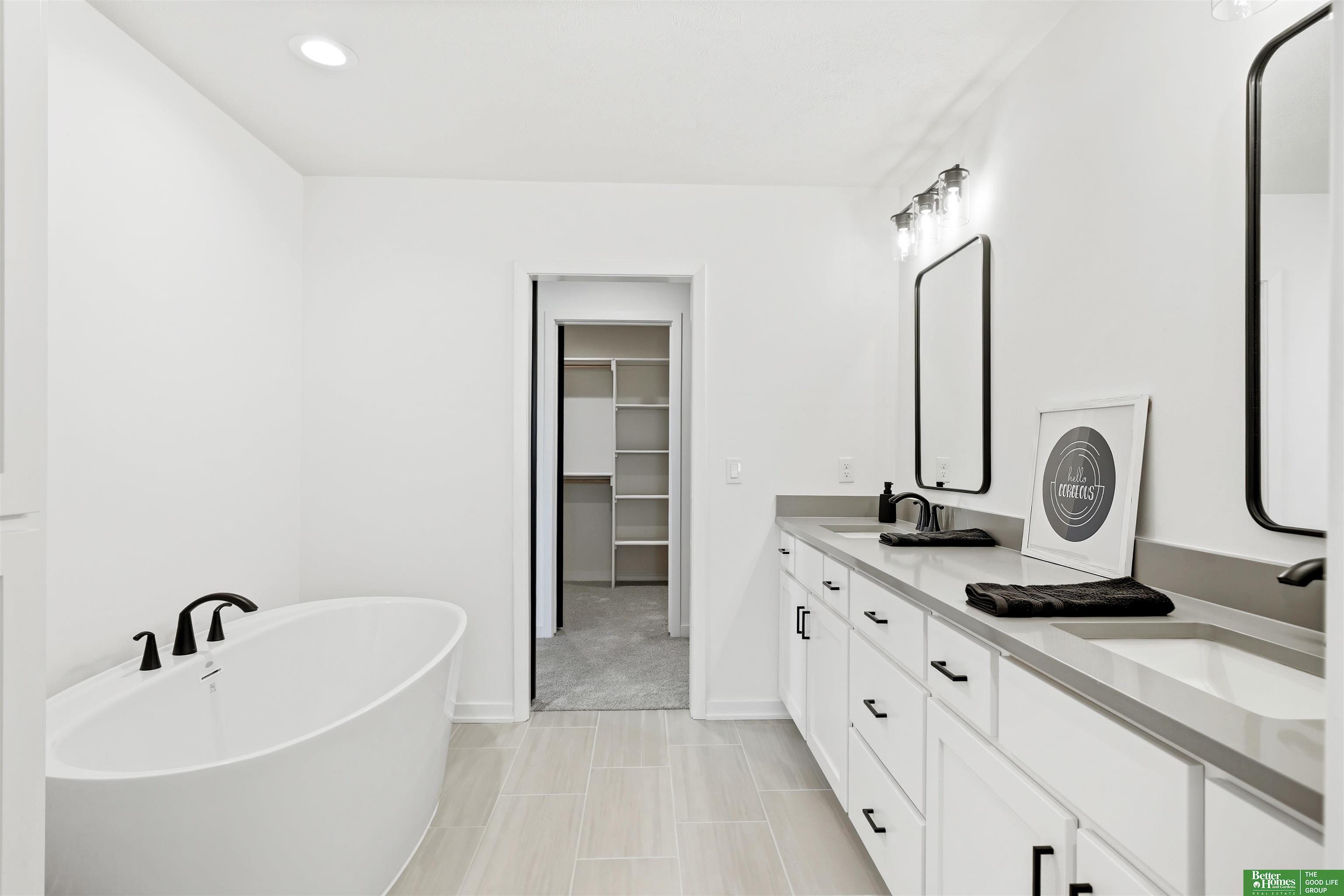 21439 Morning View Drive