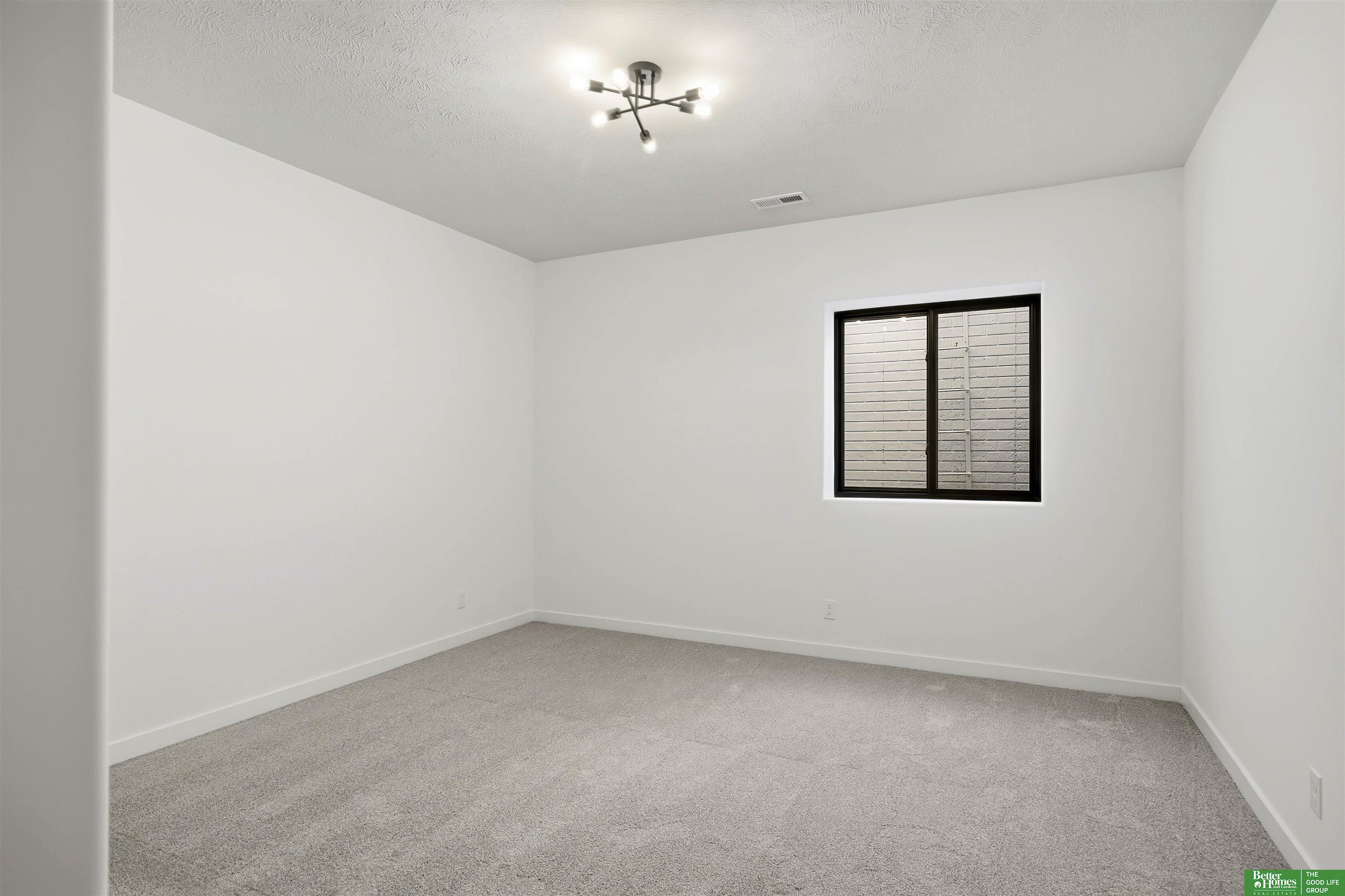 21439 Morning View Drive