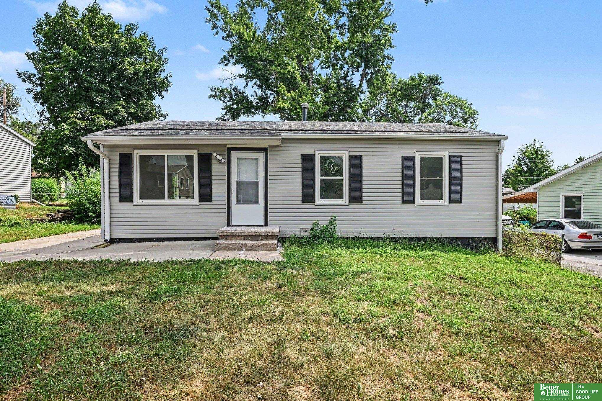 7625 S 40th Street