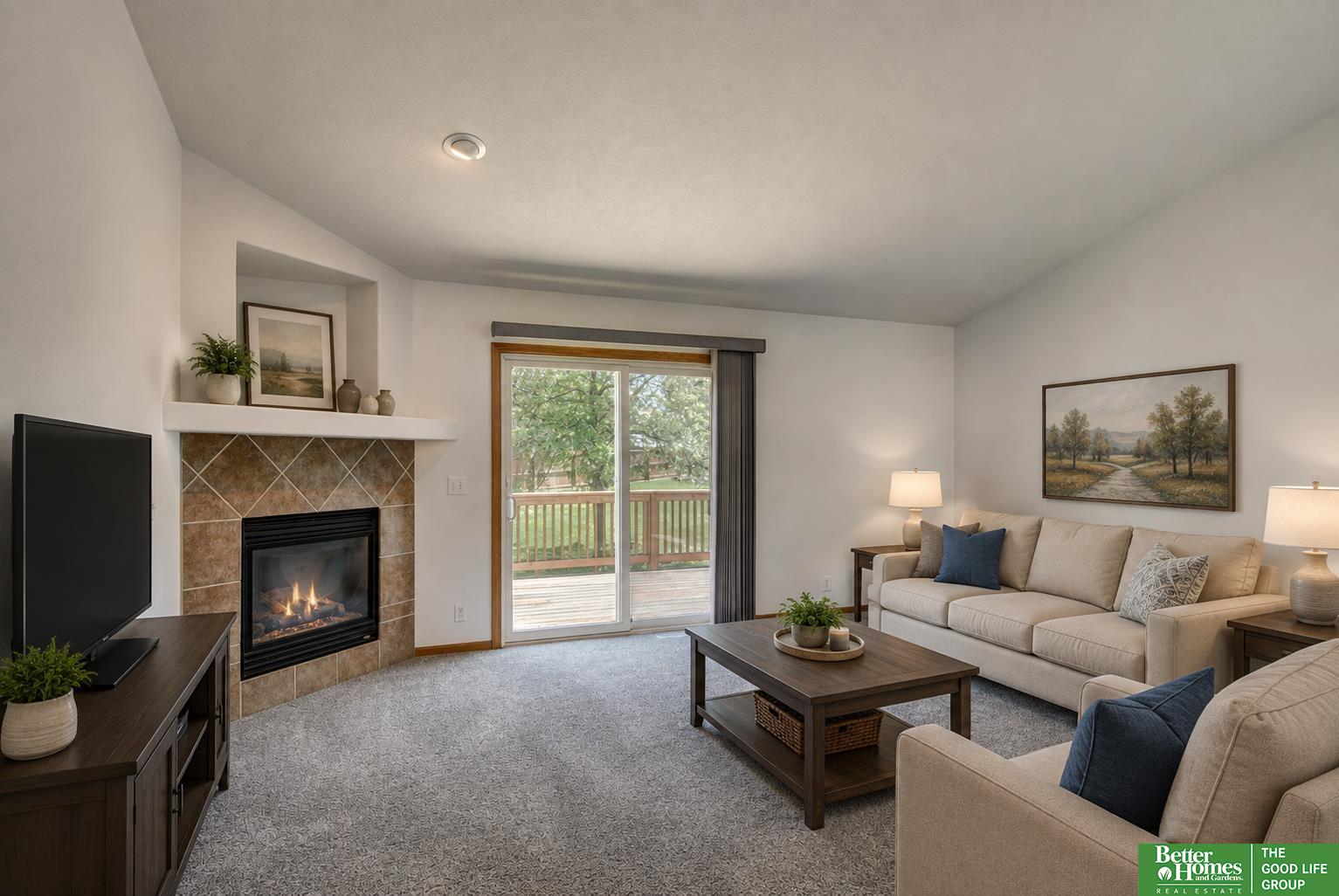 807 Edgewater Drive