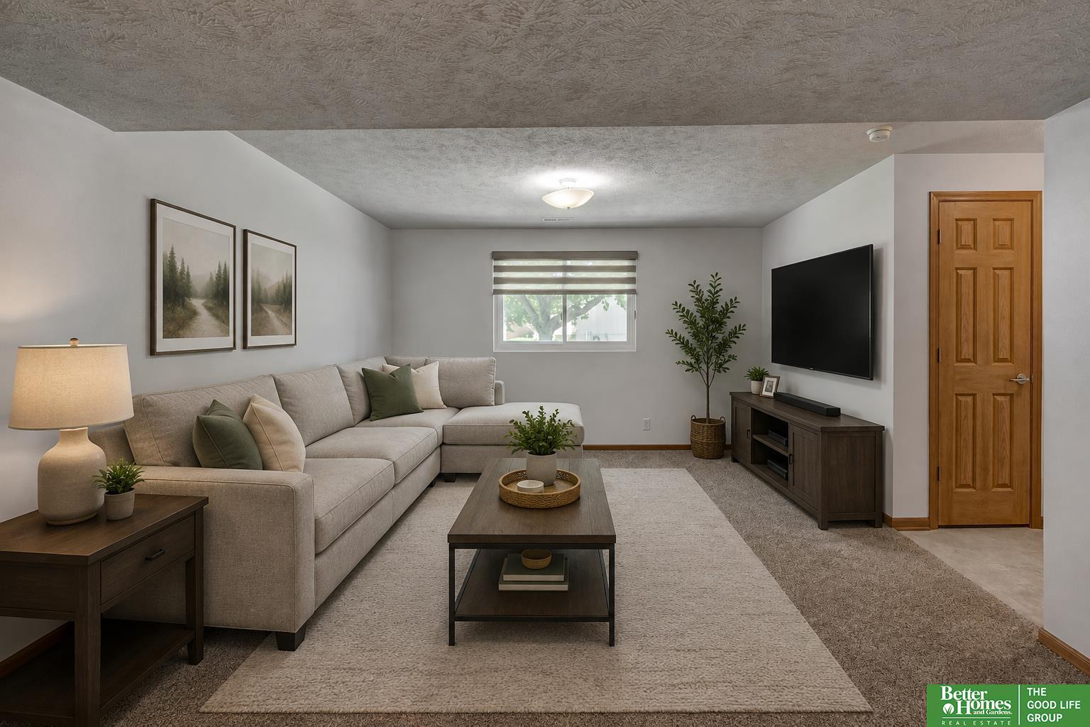 807 Edgewater Drive