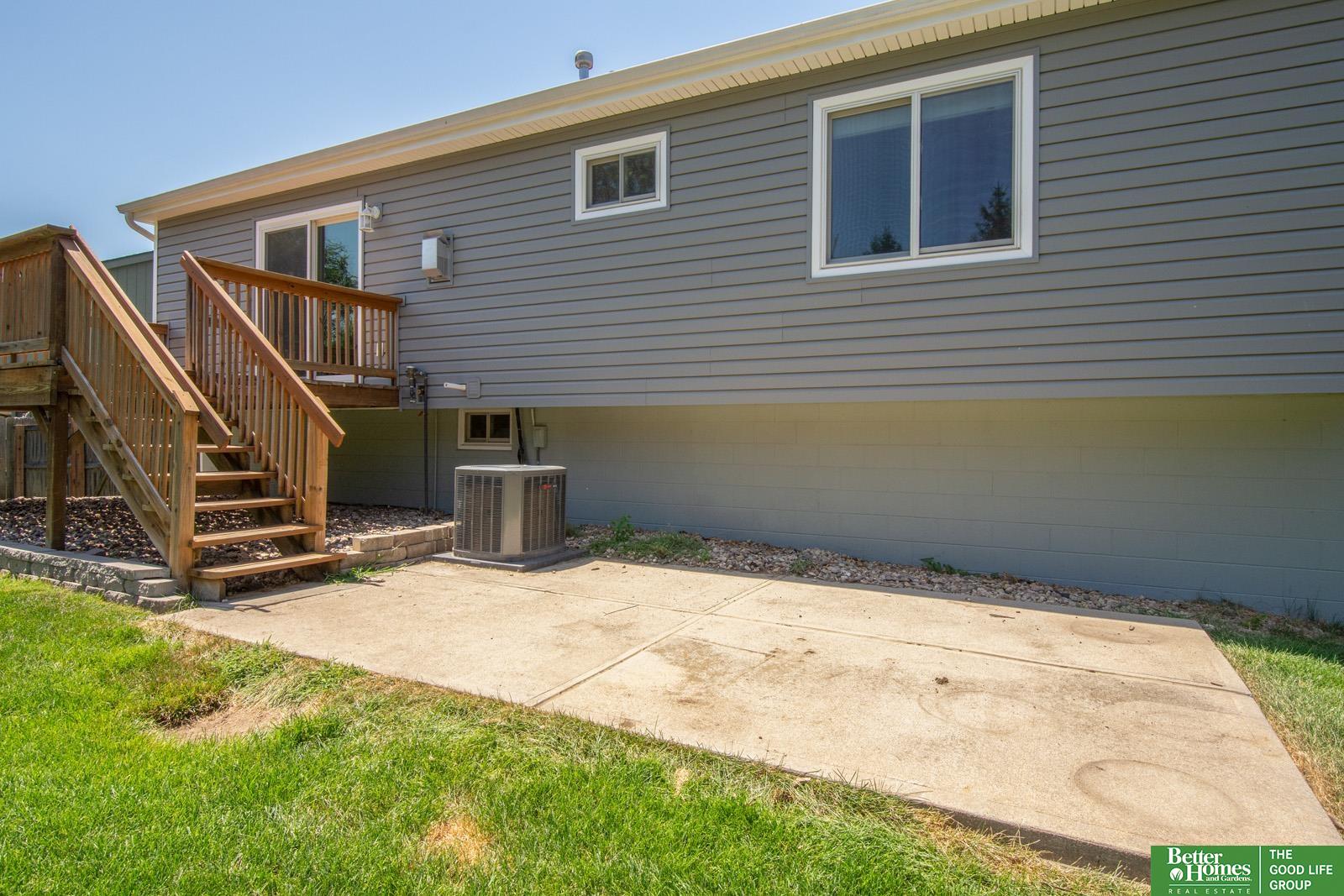 807 Edgewater Drive