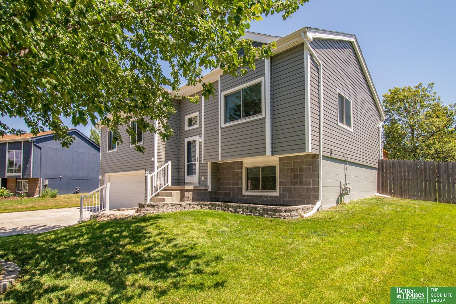 807 Edgewater Drive