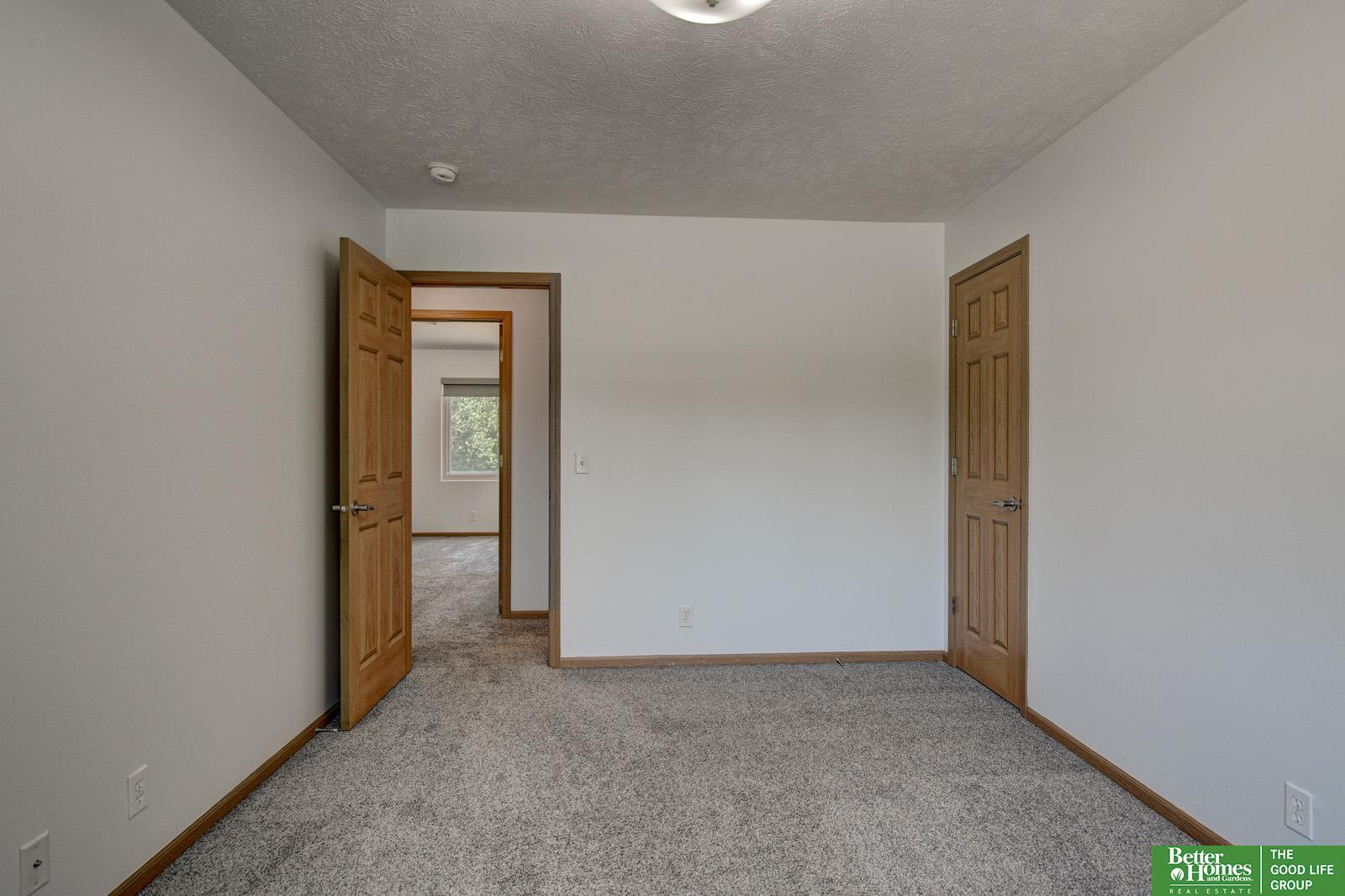 807 Edgewater Drive