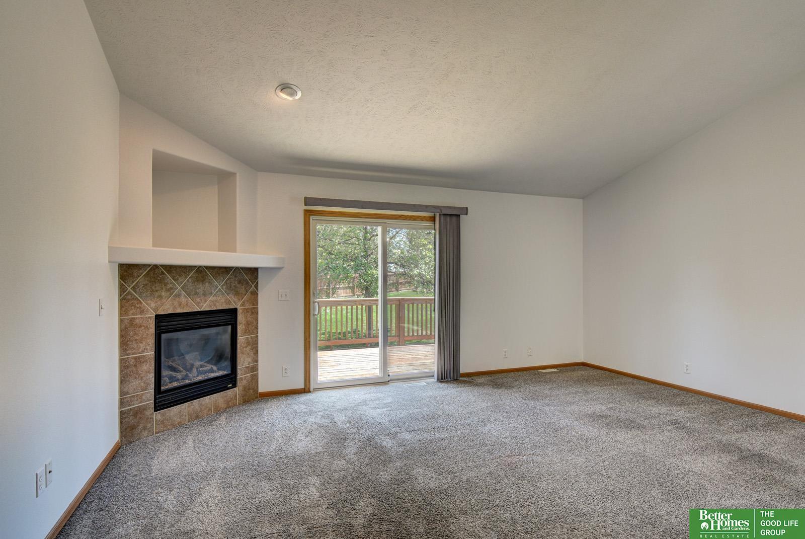 807 Edgewater Drive