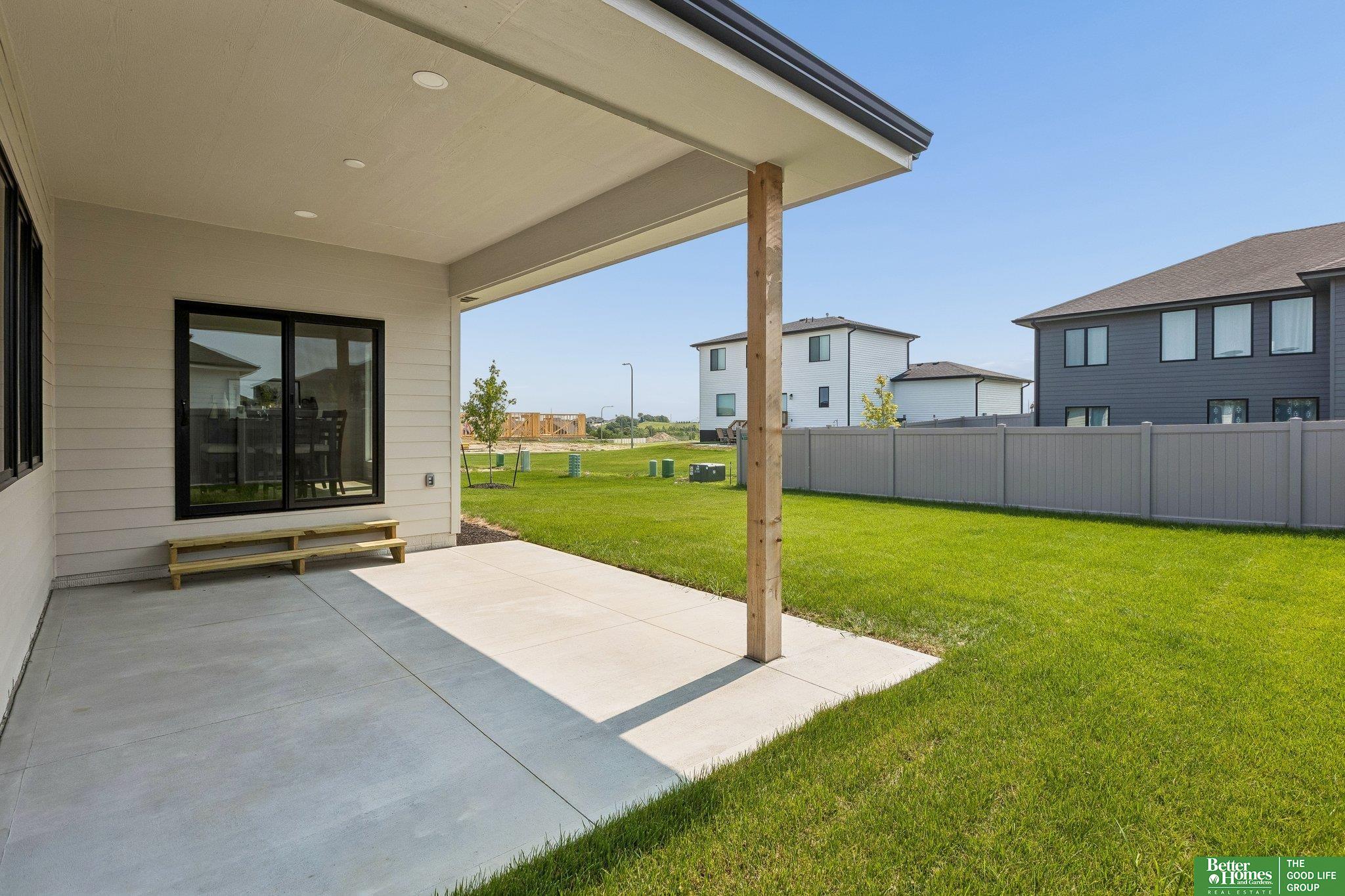 12359 Lake Vista Drive