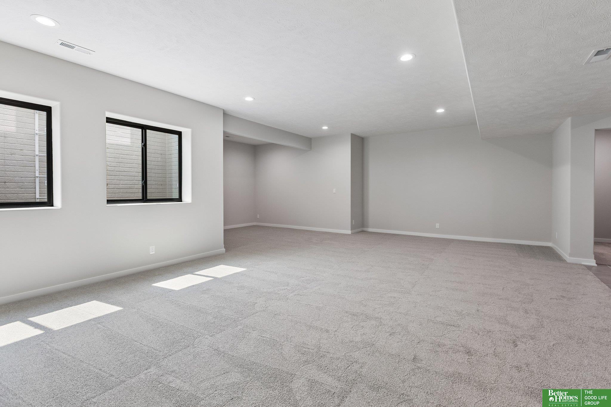 12359 Lake Vista Drive