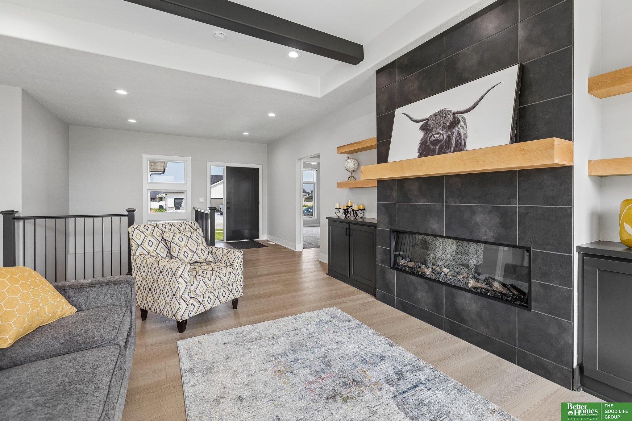 12359 Lake Vista Drive