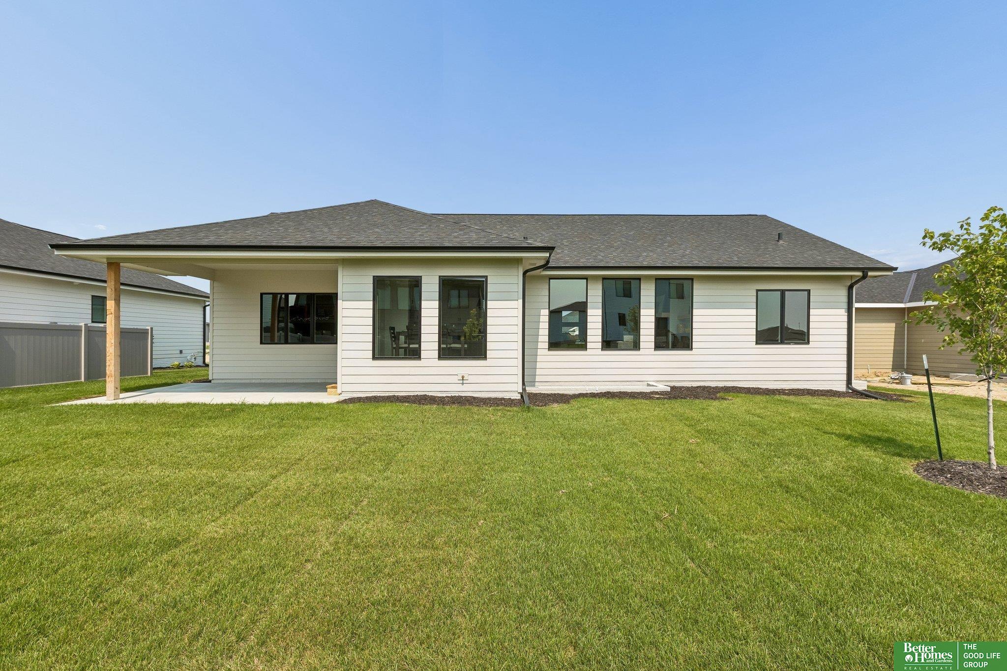 12359 Lake Vista Drive