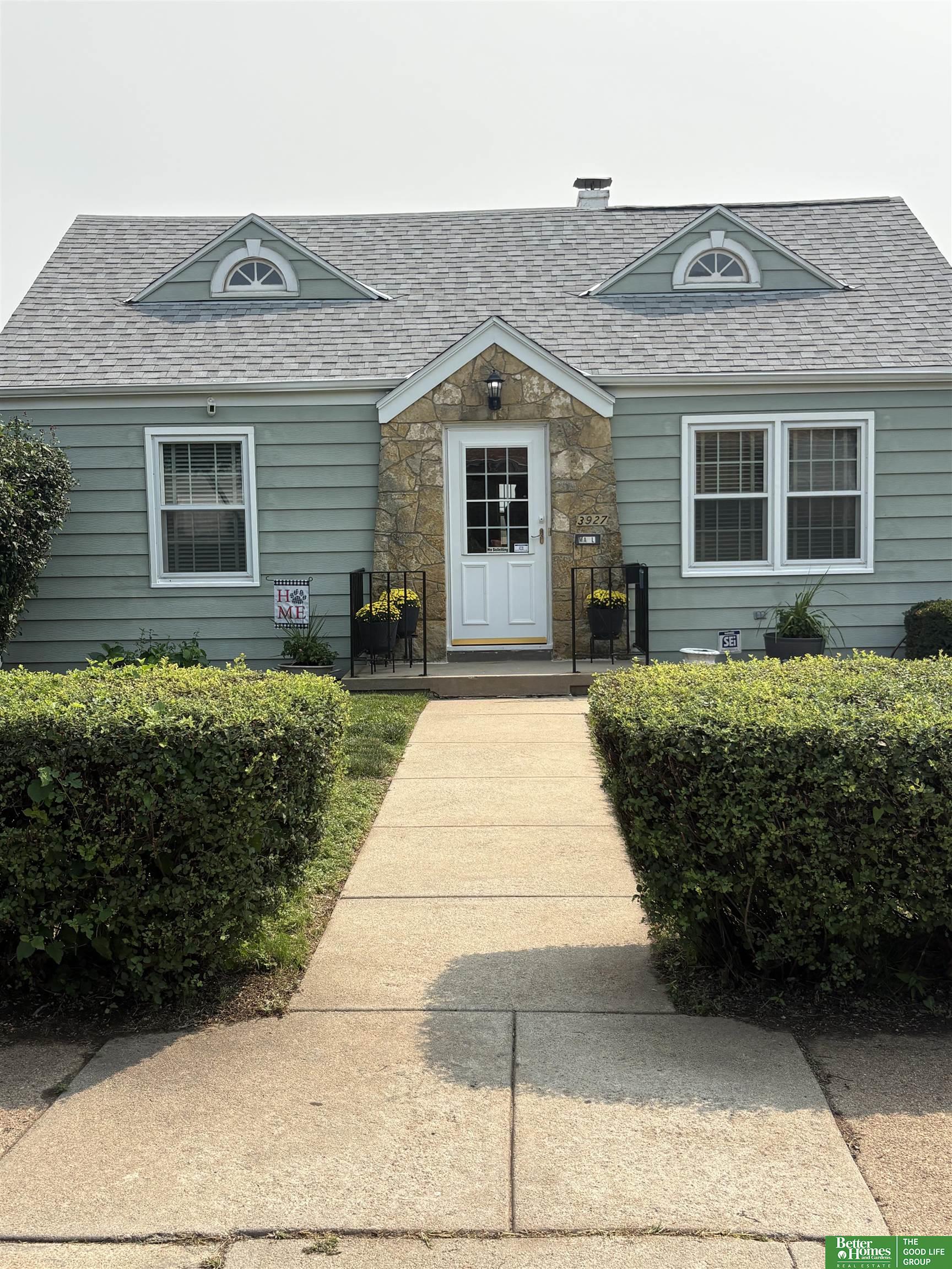 3927 X Street
