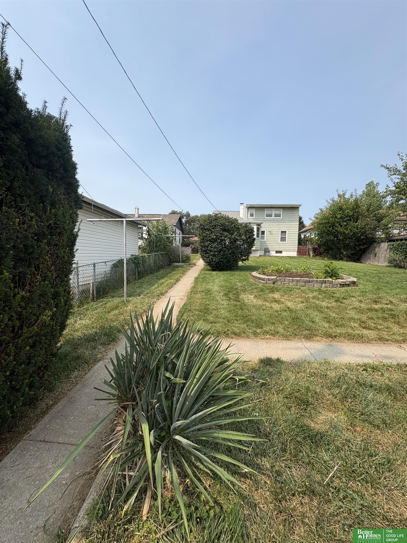 3927 X Street