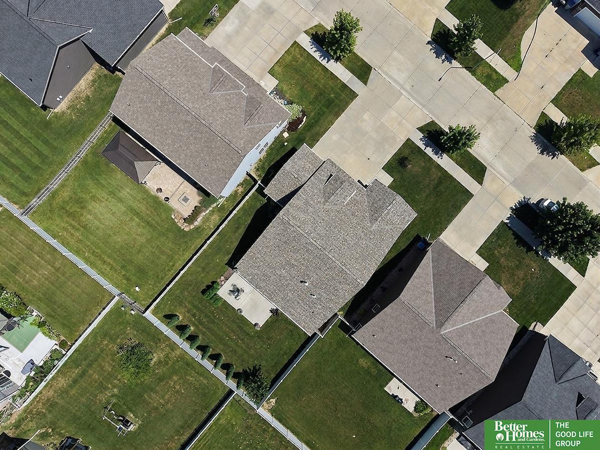 8202 N 172nd Street