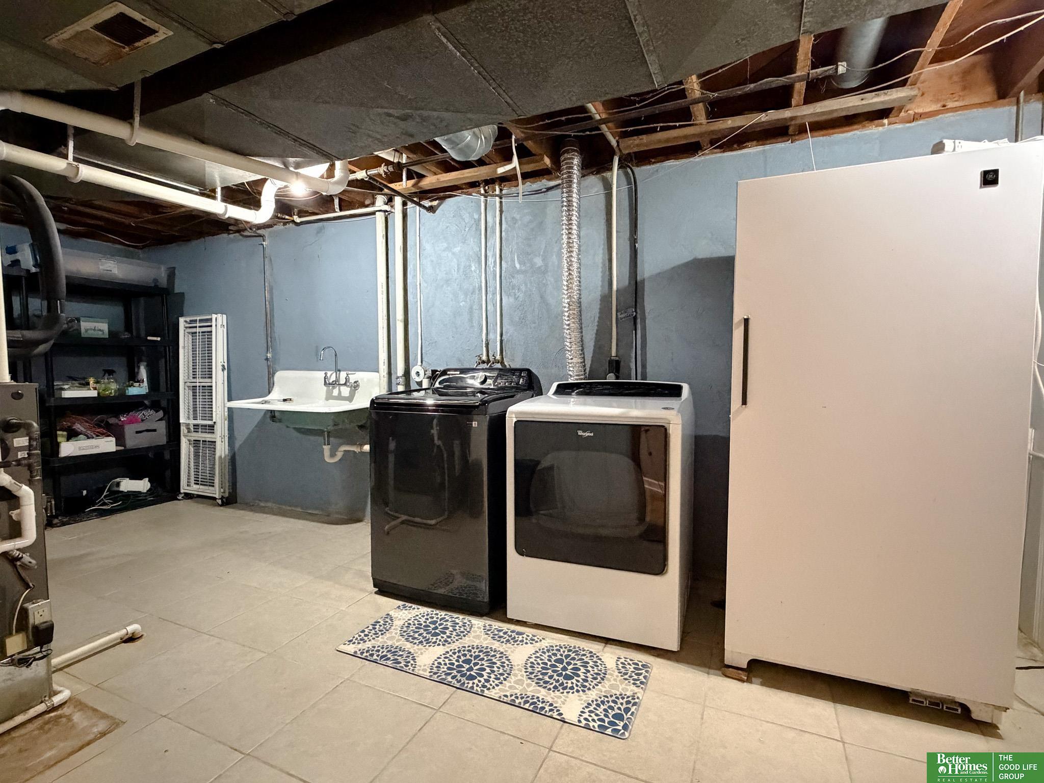 4264 Drexel Street