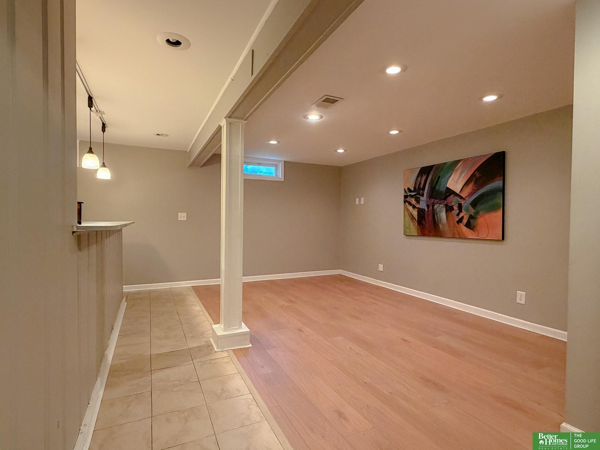 4264 Drexel Street