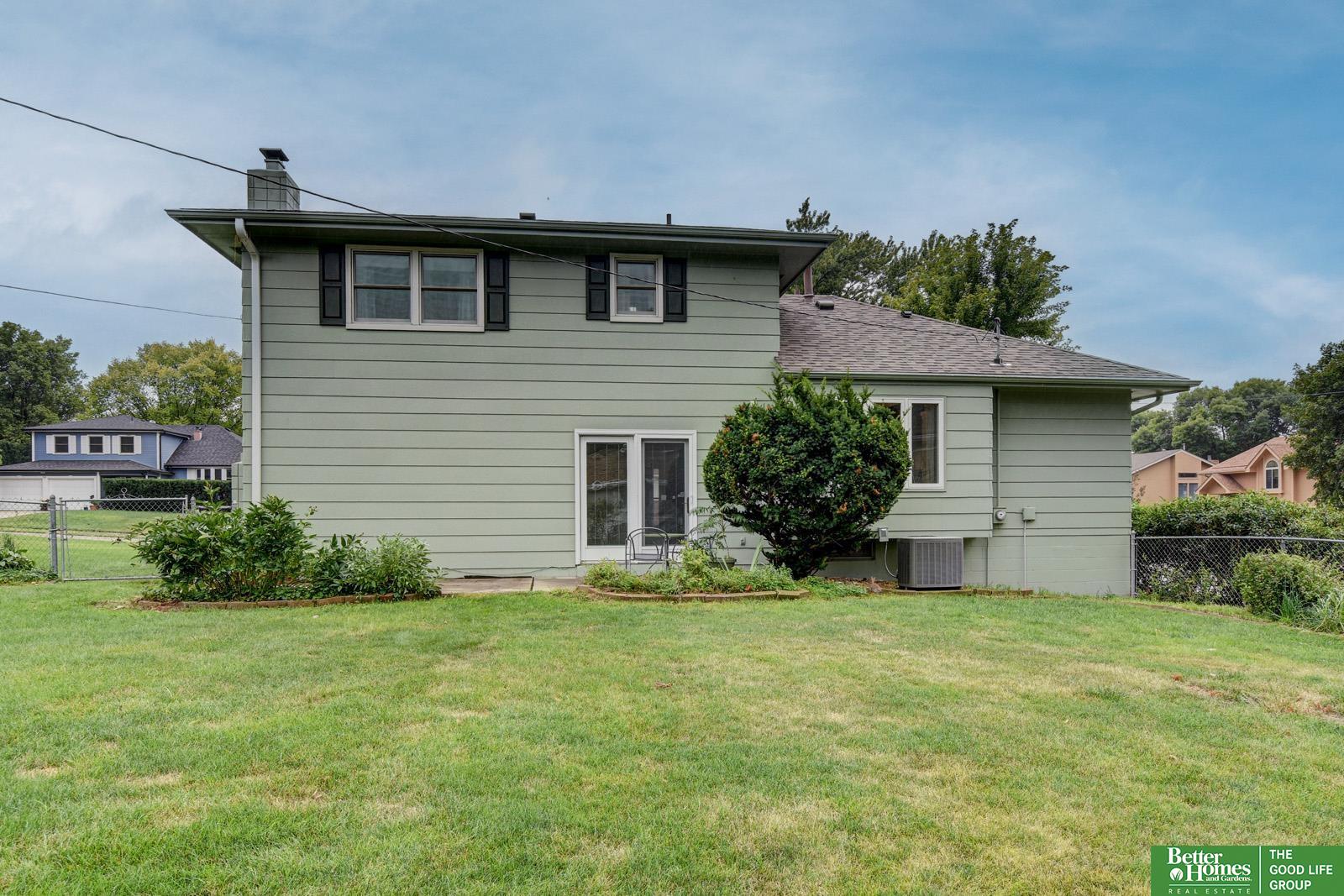 1602 Lawrence Lane