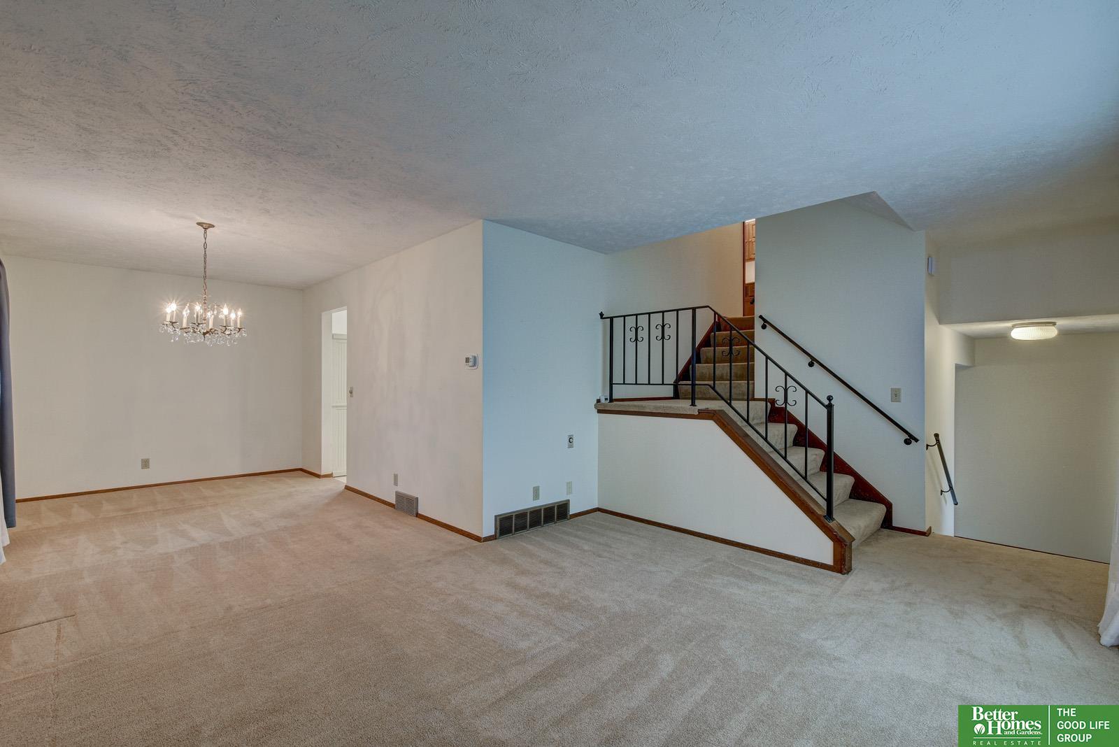 1602 Lawrence Lane