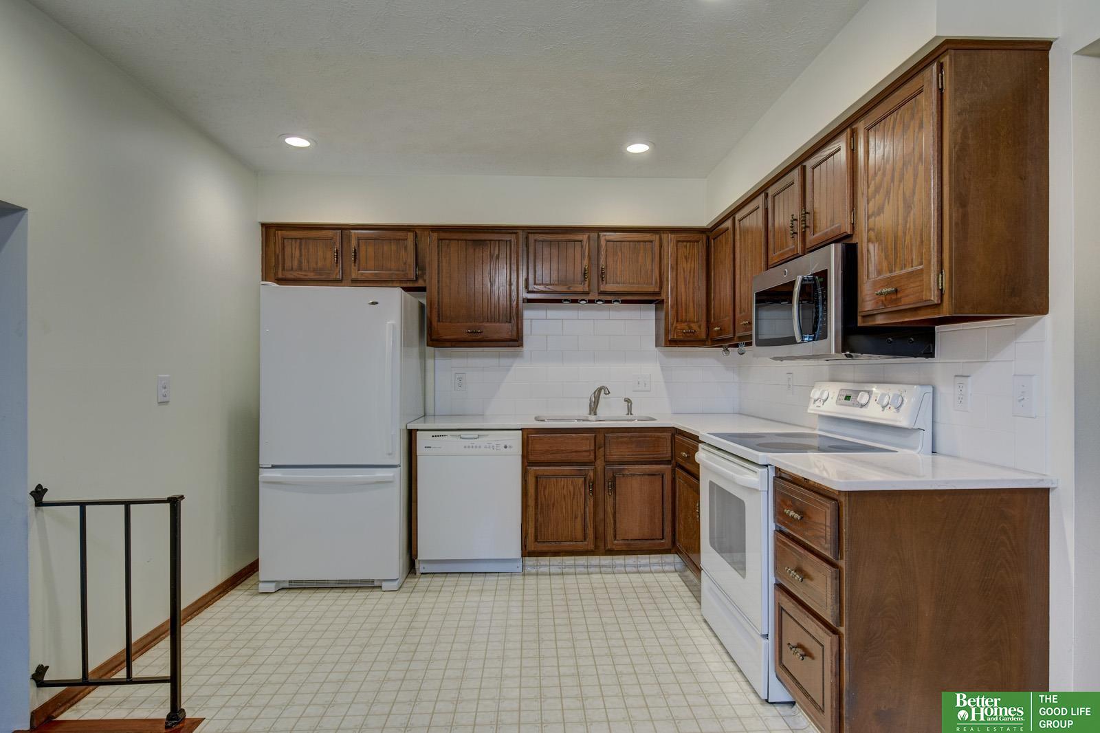 1602 Lawrence Lane