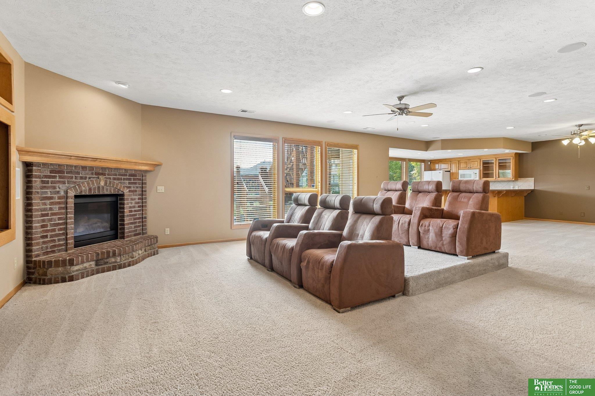 10326 S 179th Street
