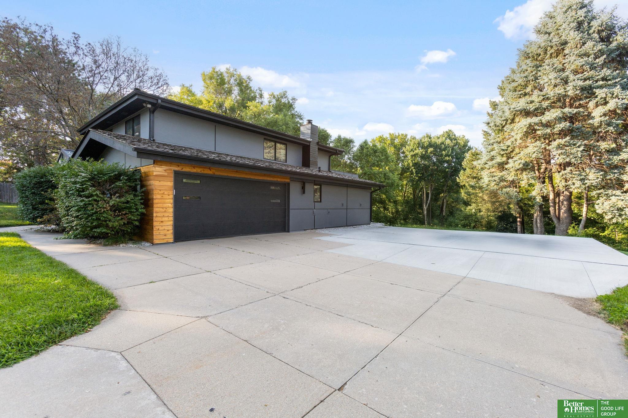 12614 Harney Circle