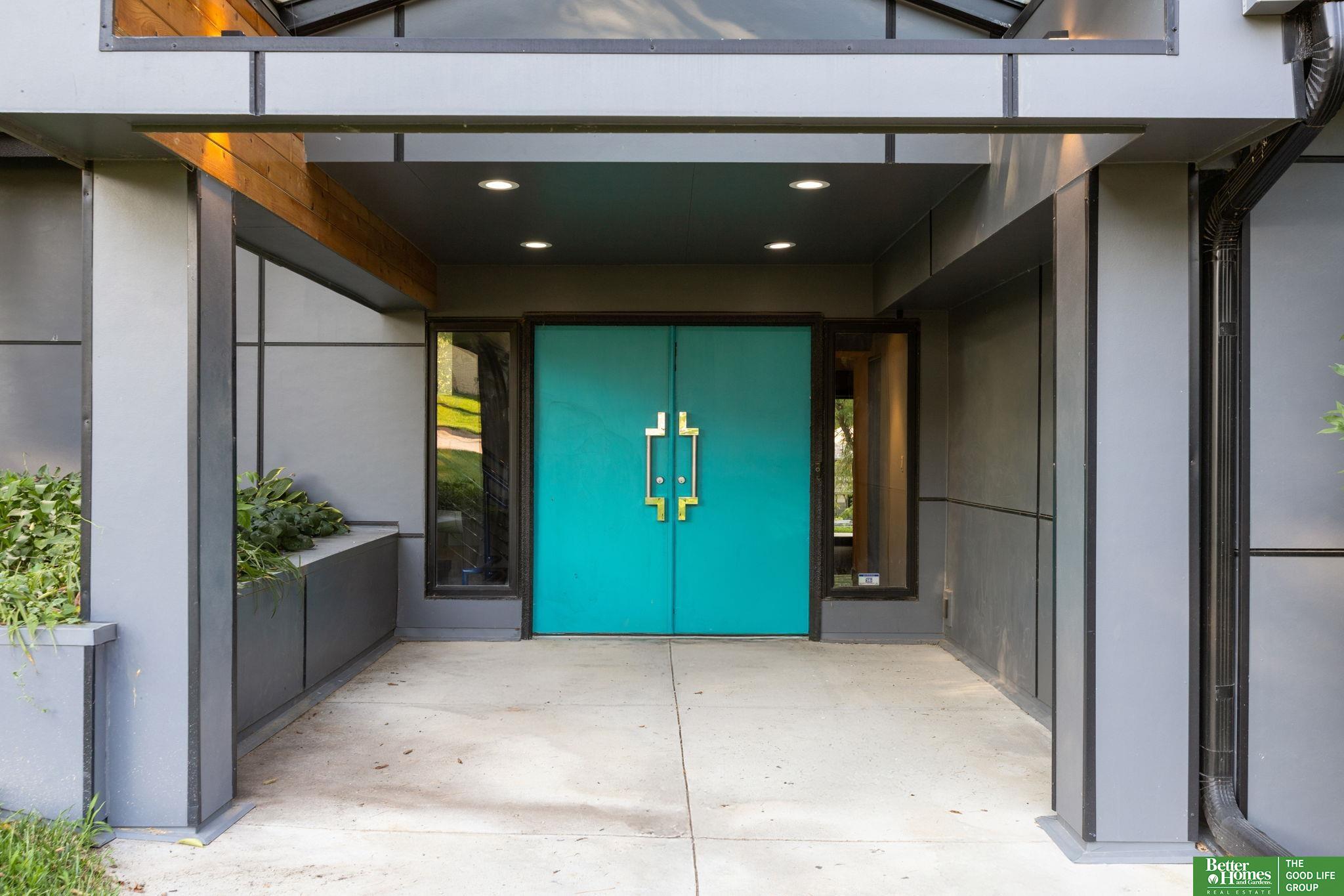 12614 Harney Circle