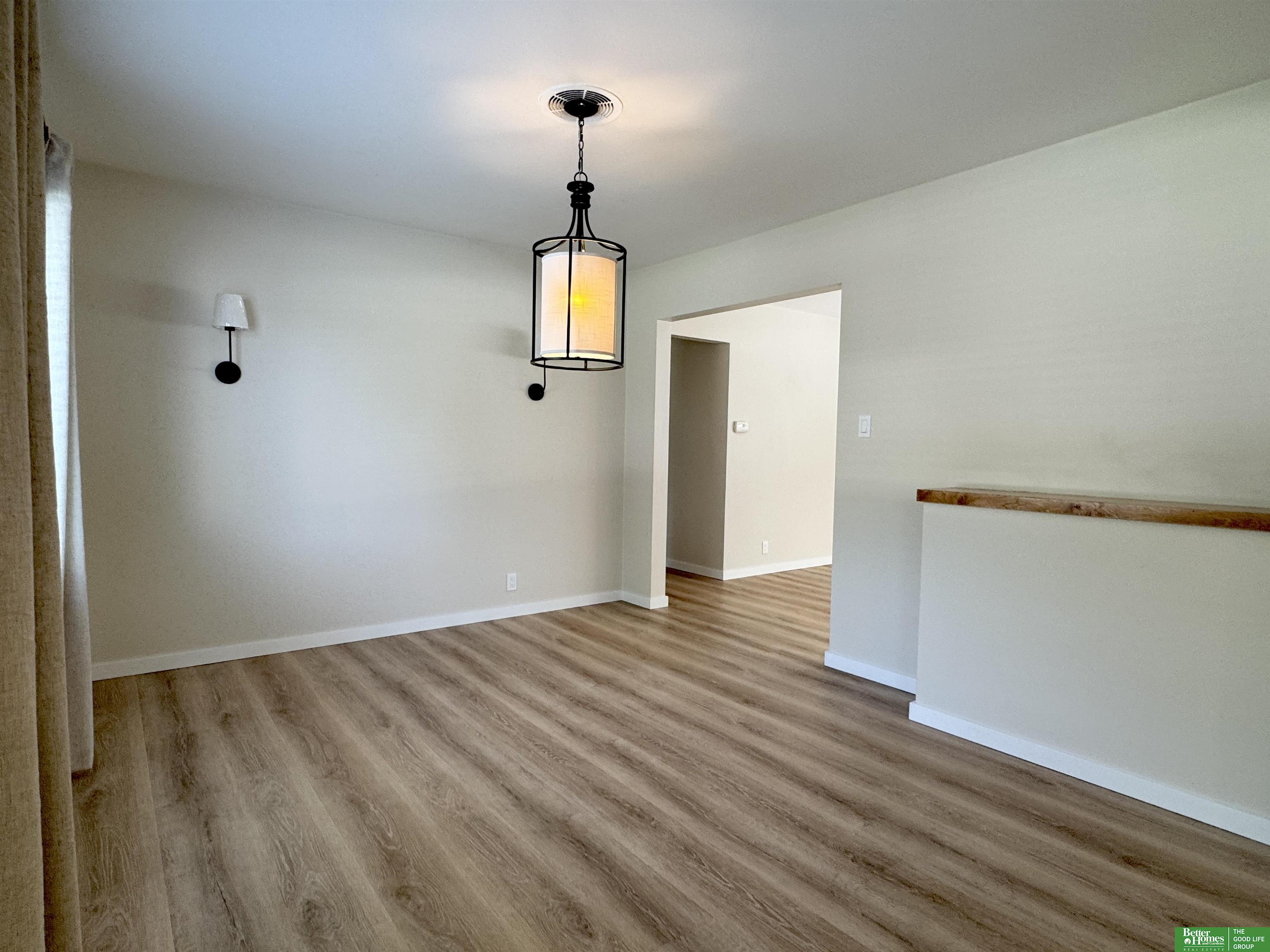 16 Arbor Heights
