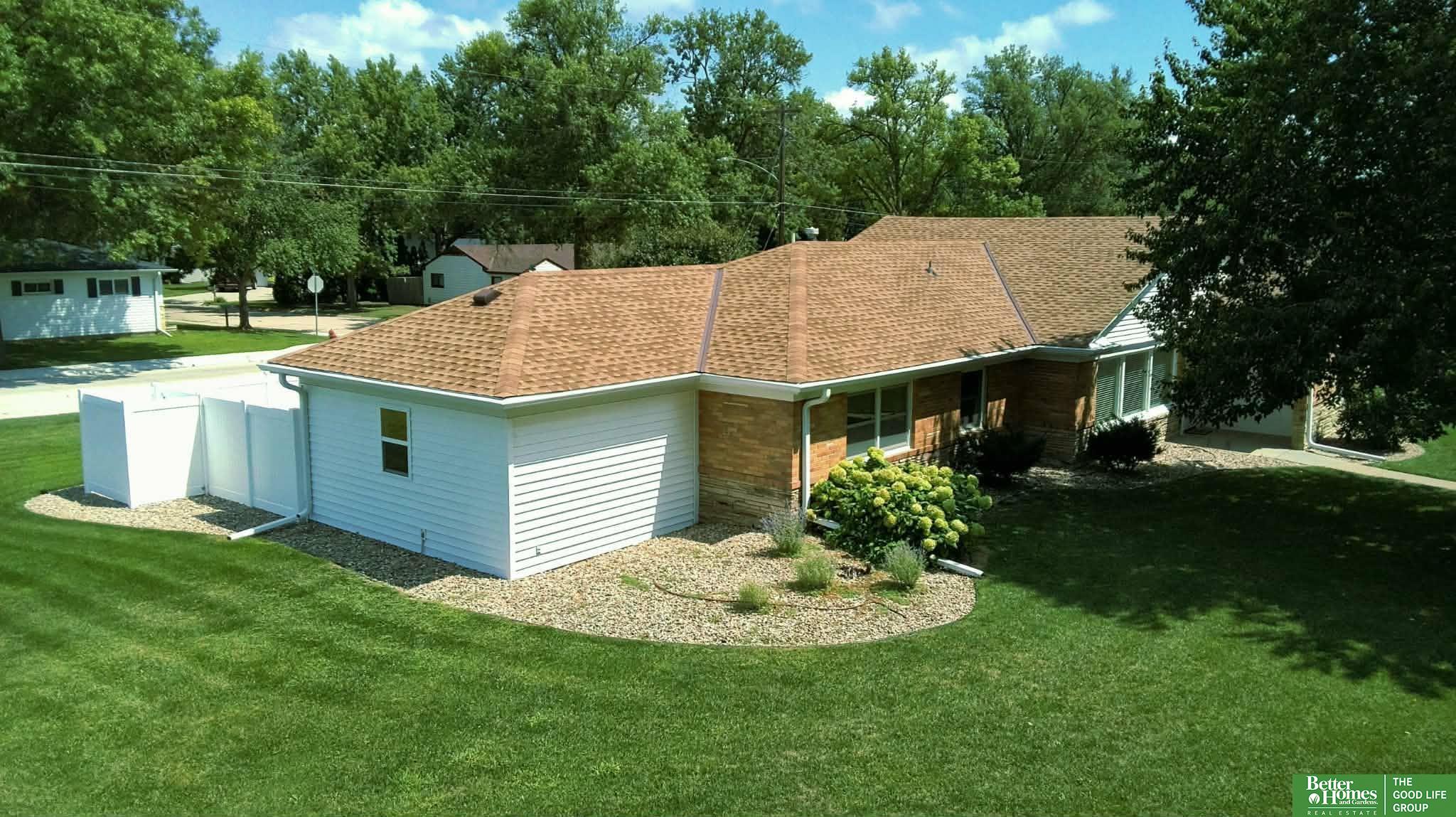 16 Arbor Heights