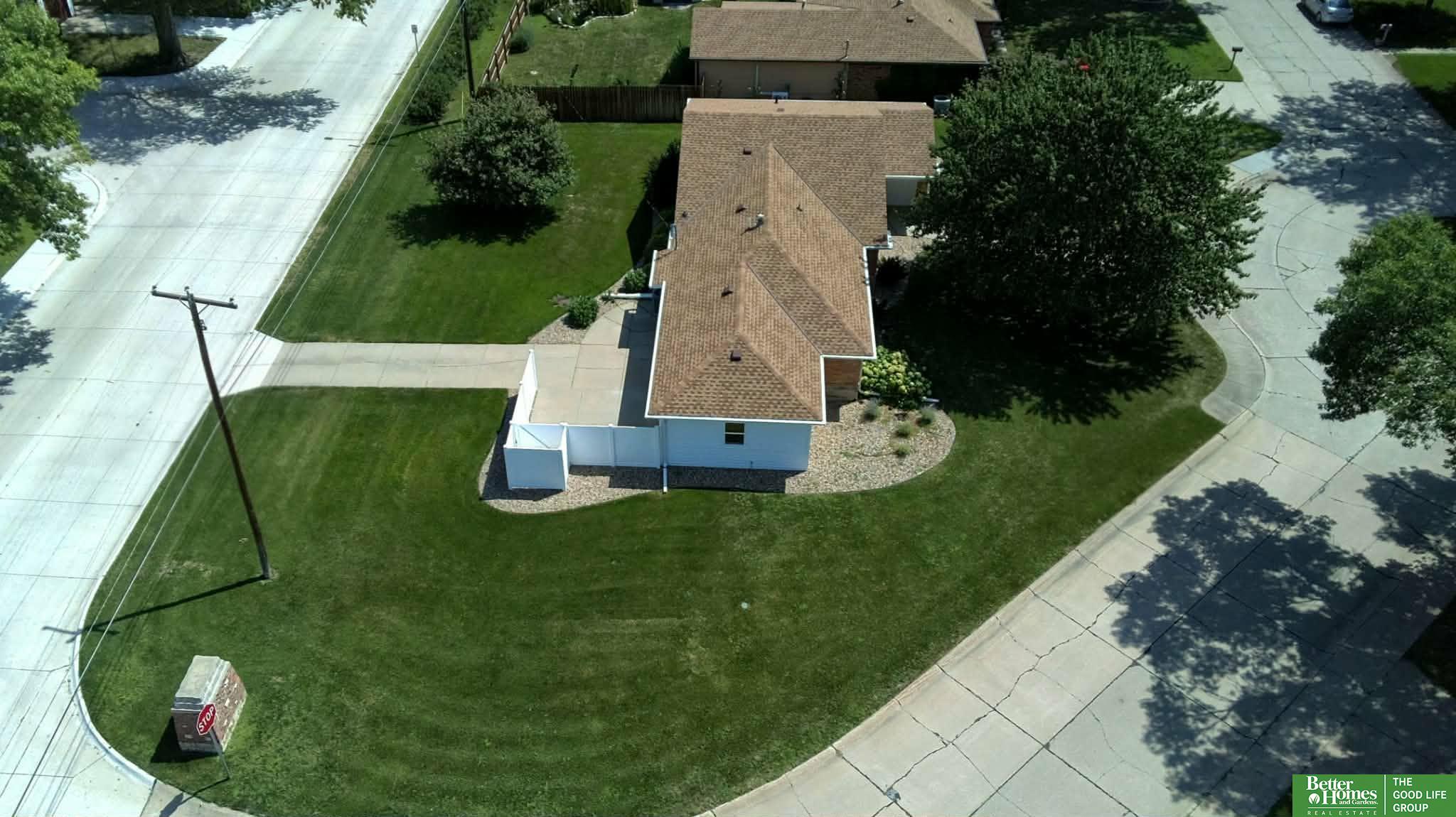 16 Arbor Heights