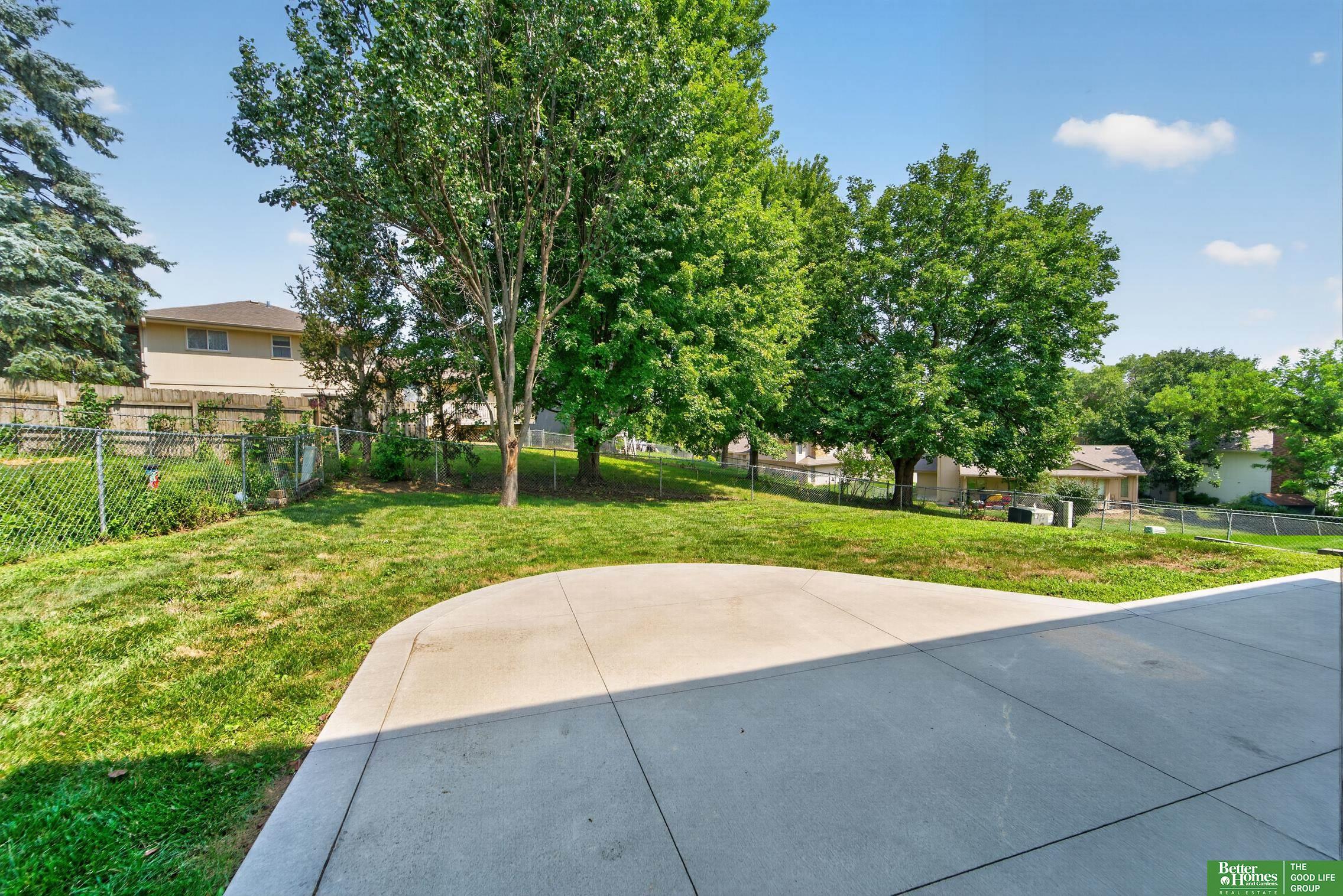 16616 Cedar Circle