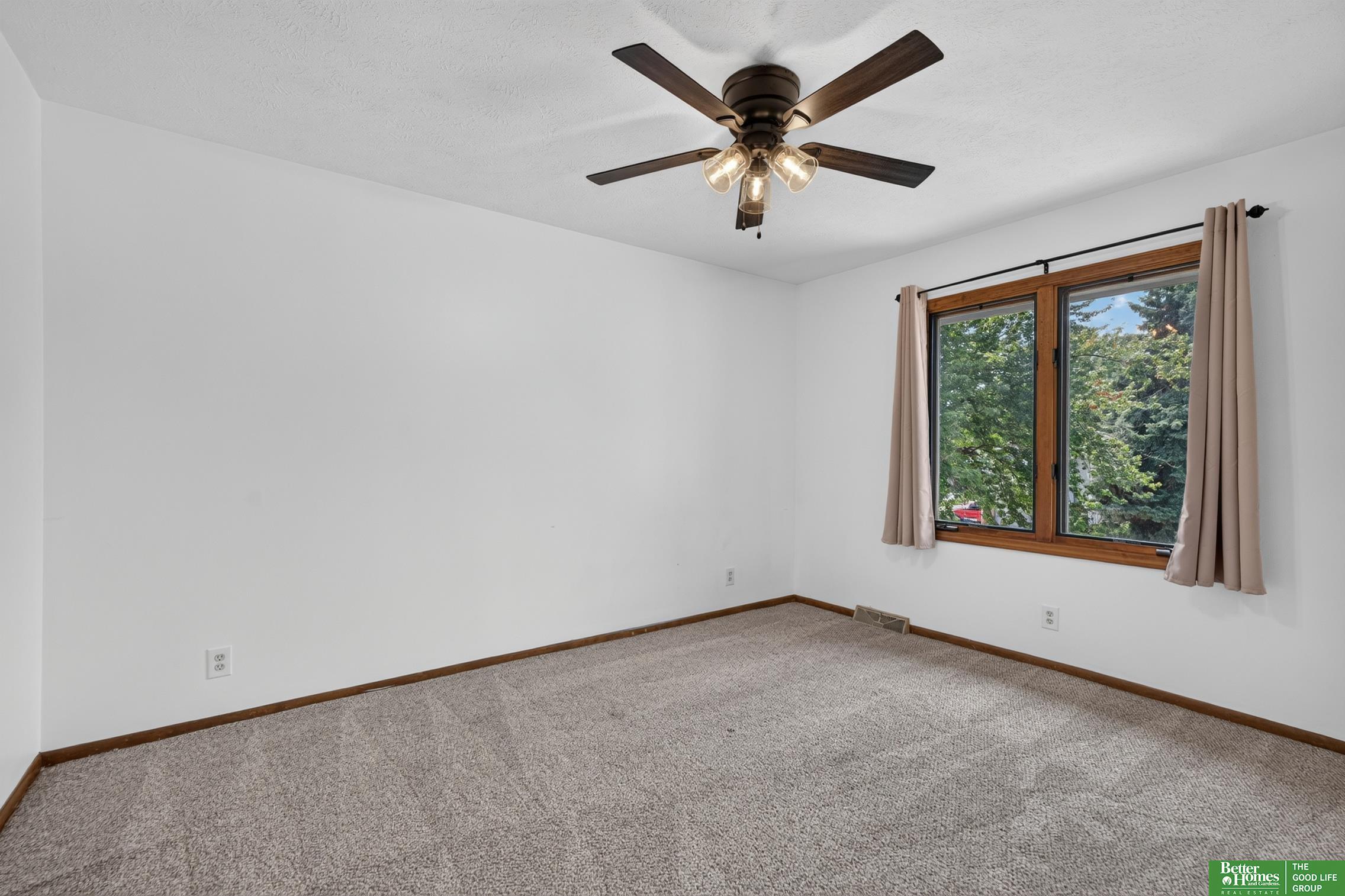 16616 Cedar Circle