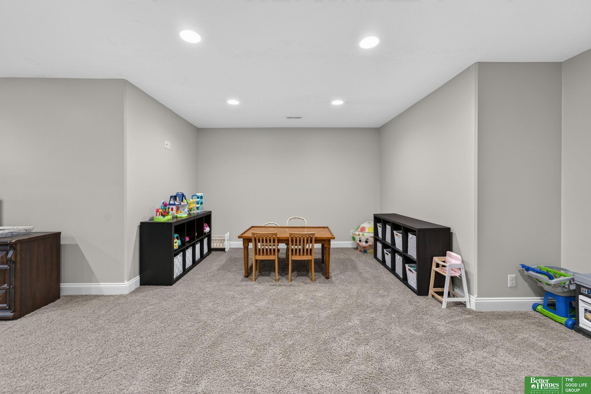3805 S 194th Street