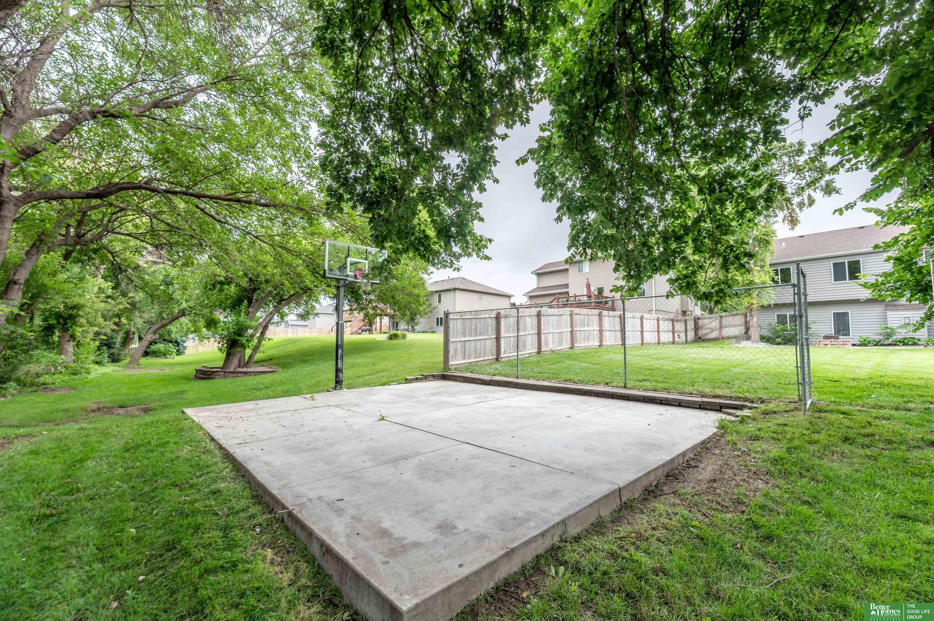 15818 Timberlane Drive
