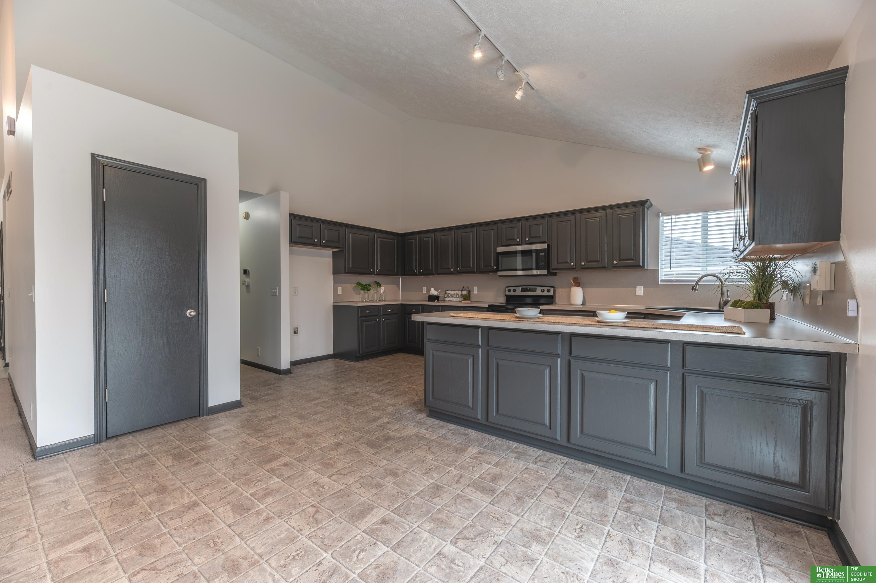 15818 Timberlane Drive